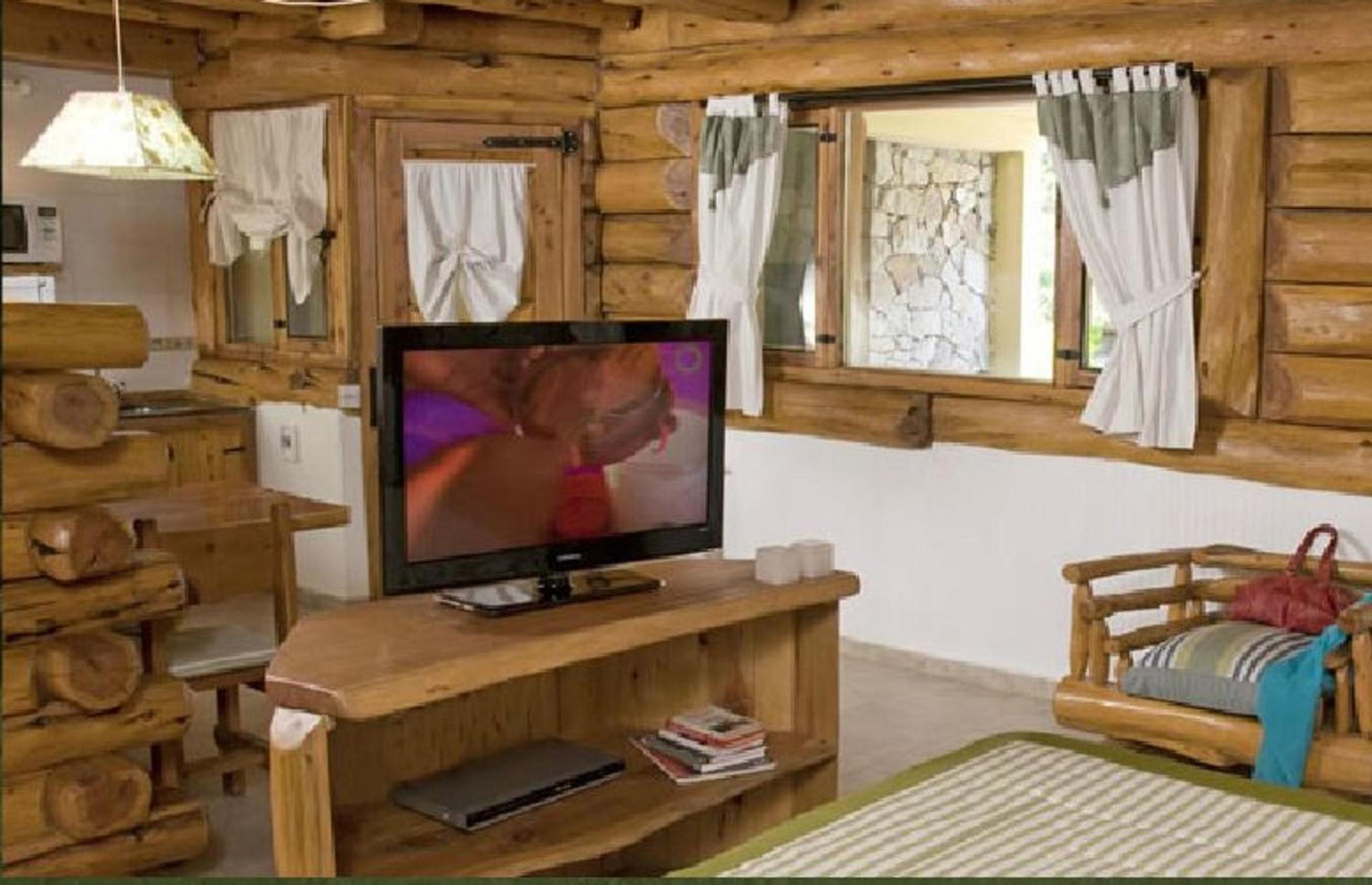 Studio (2 Adults)