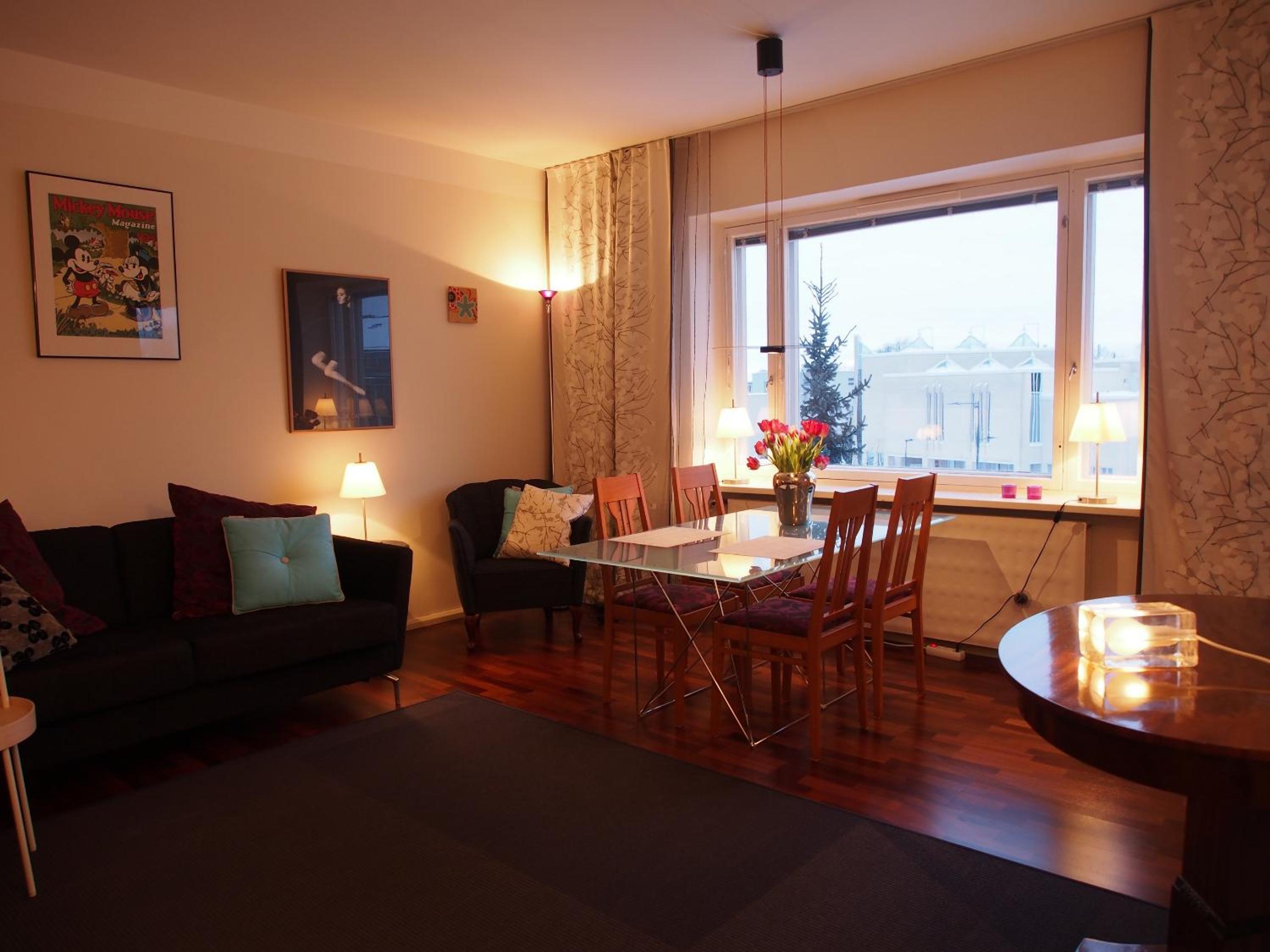 One-Bedroom Apartment photo 1