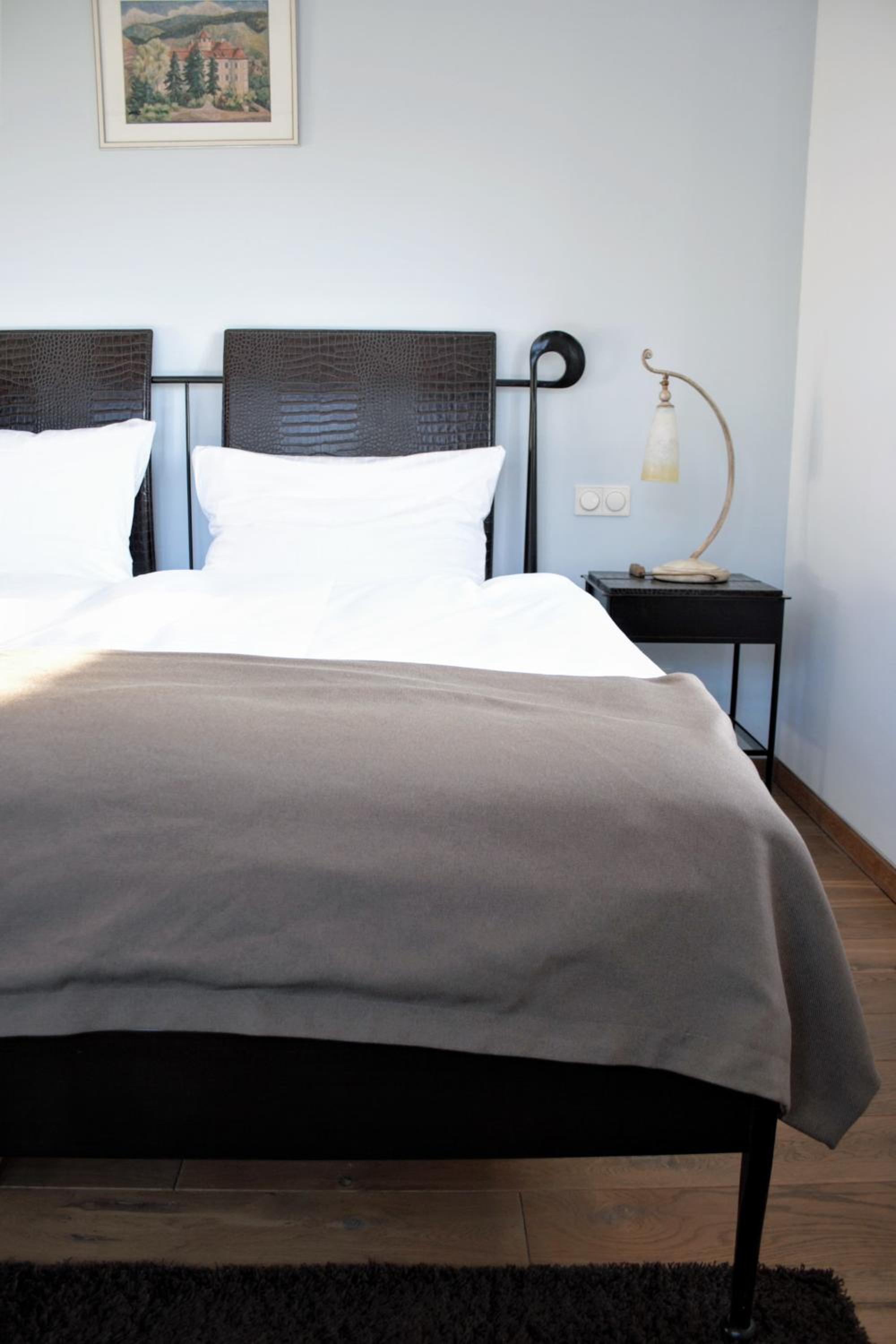 Boutique Room