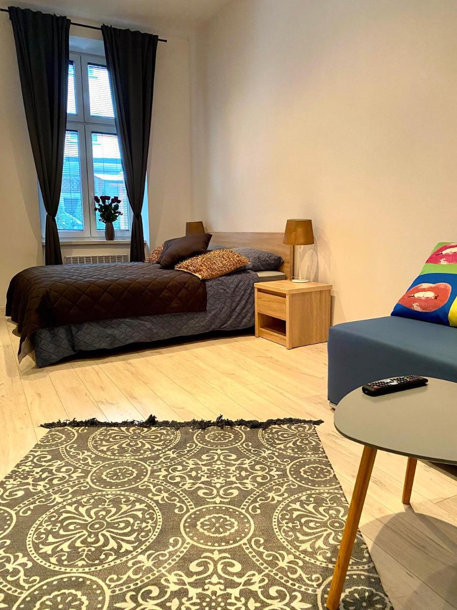 Apartment - Photo 3