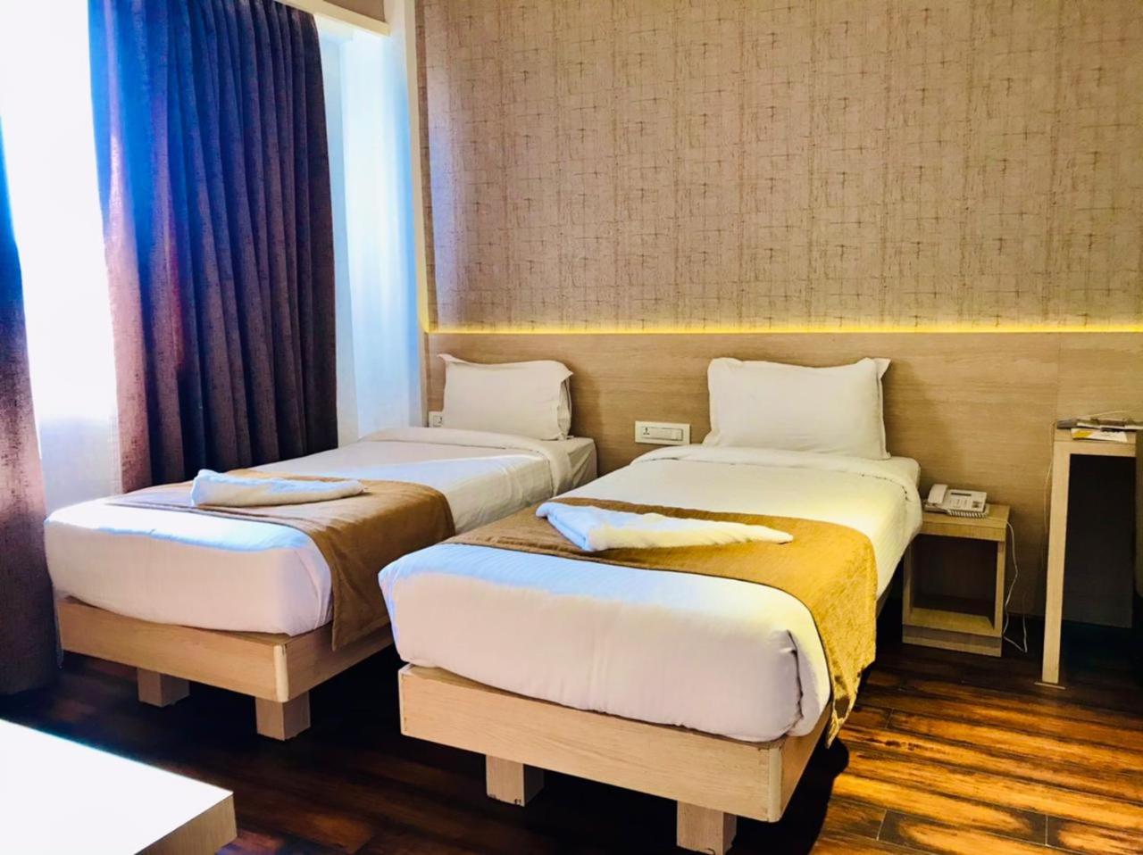 Superior Twin Room - Photo 3