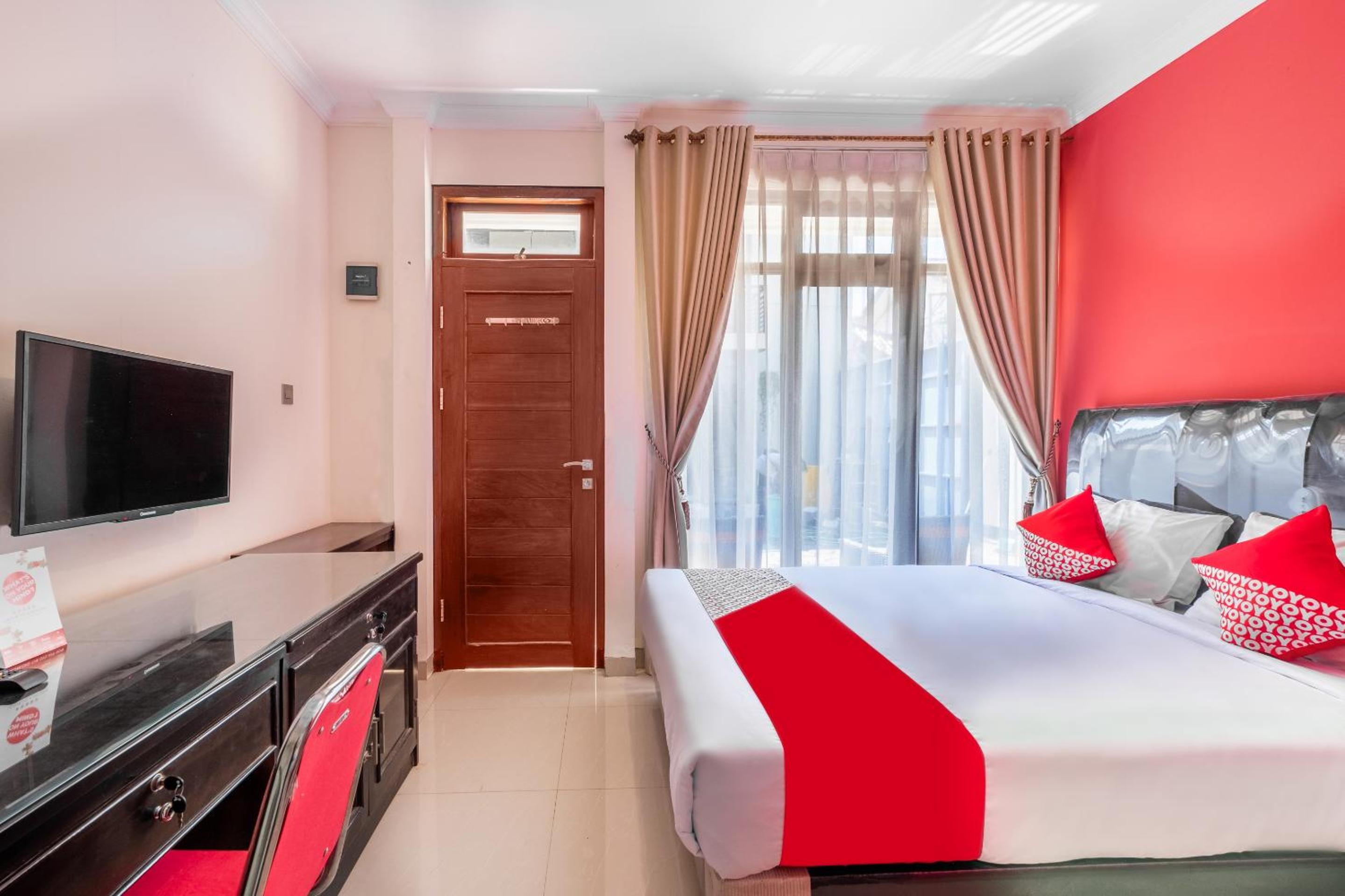 Deluxe Double Room - Photo 8