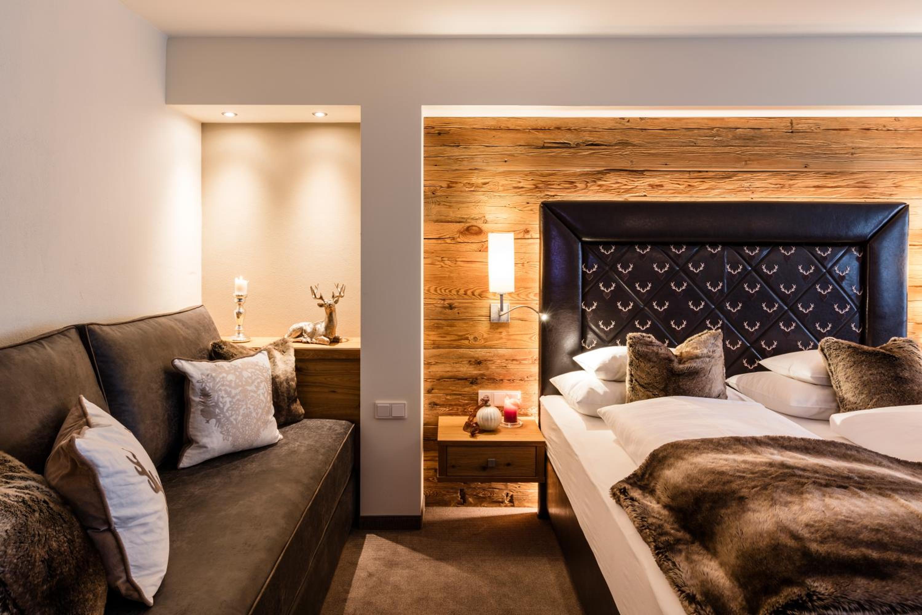 Junior Suite with Balcony