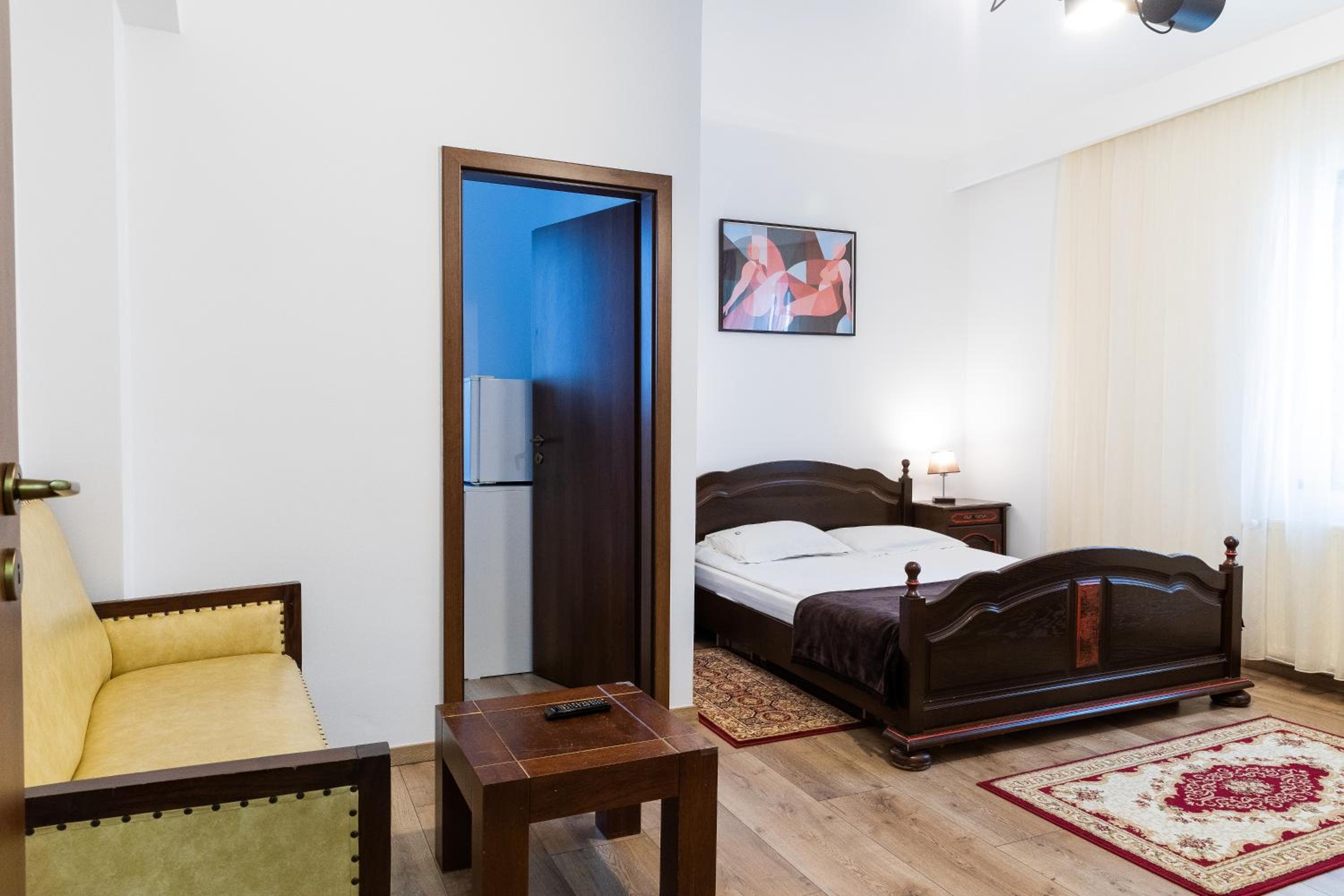 Double Room 7 photo 1