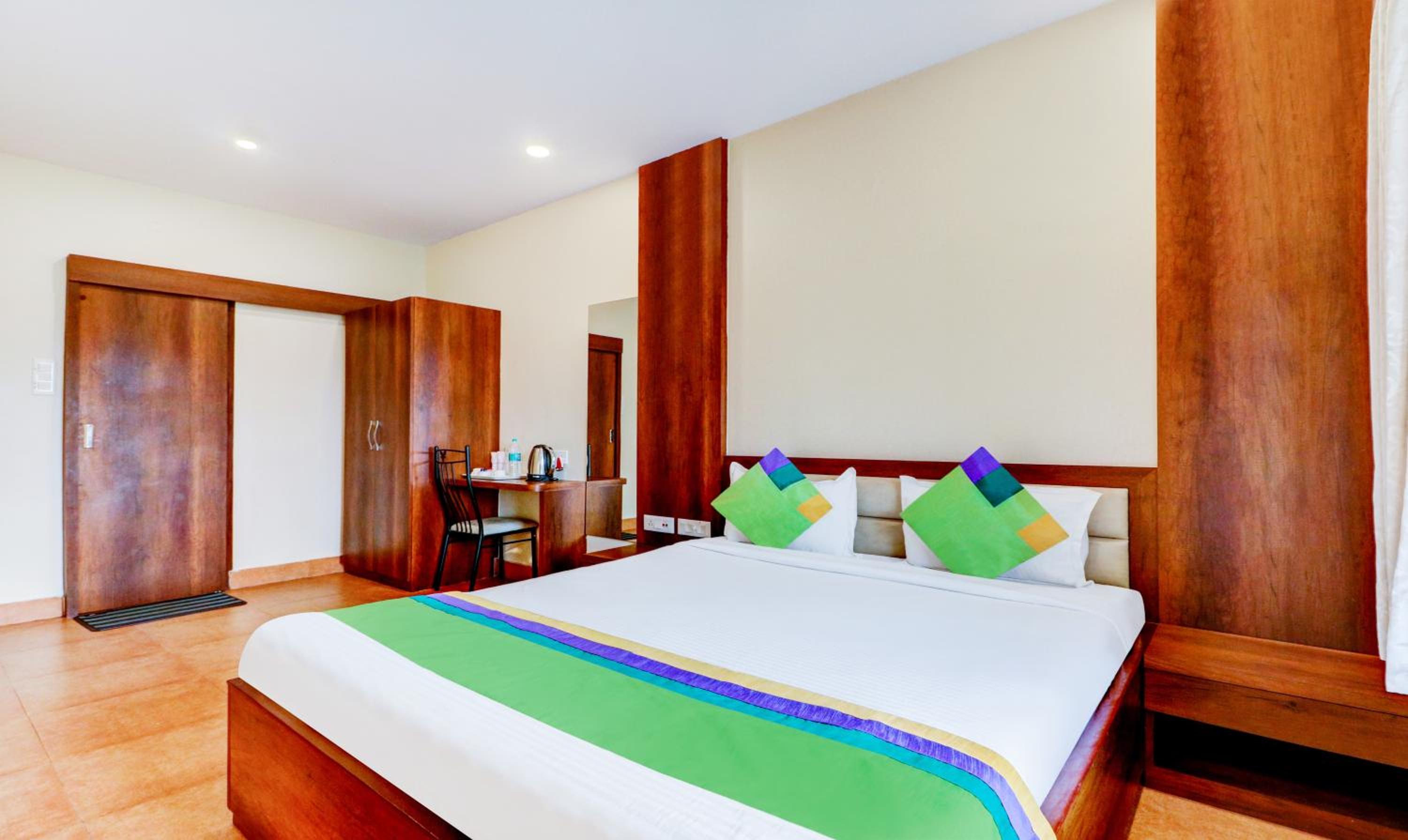 Standard Room - Photo 8
