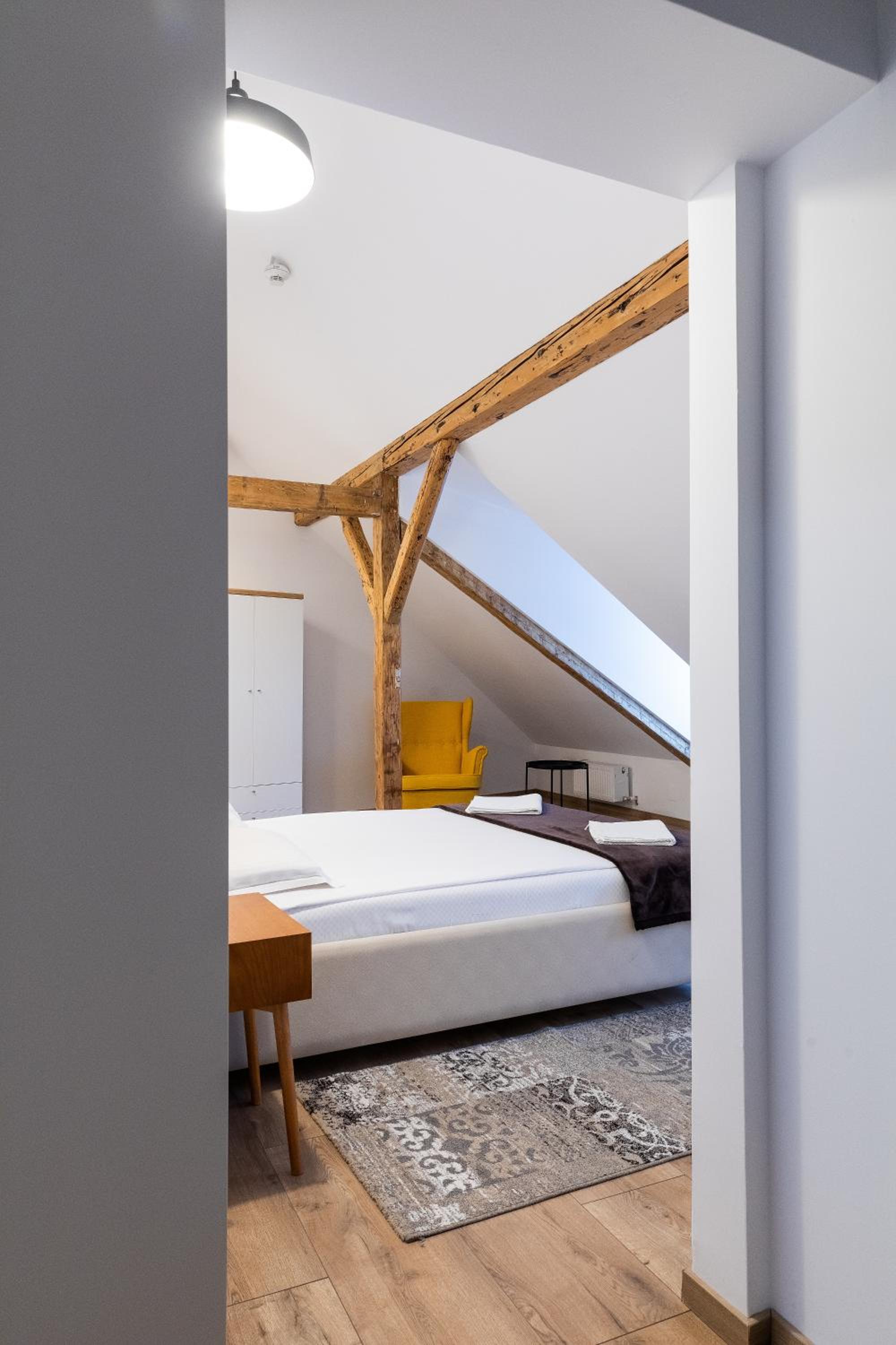 Attic Double Room no. 9 photo 1