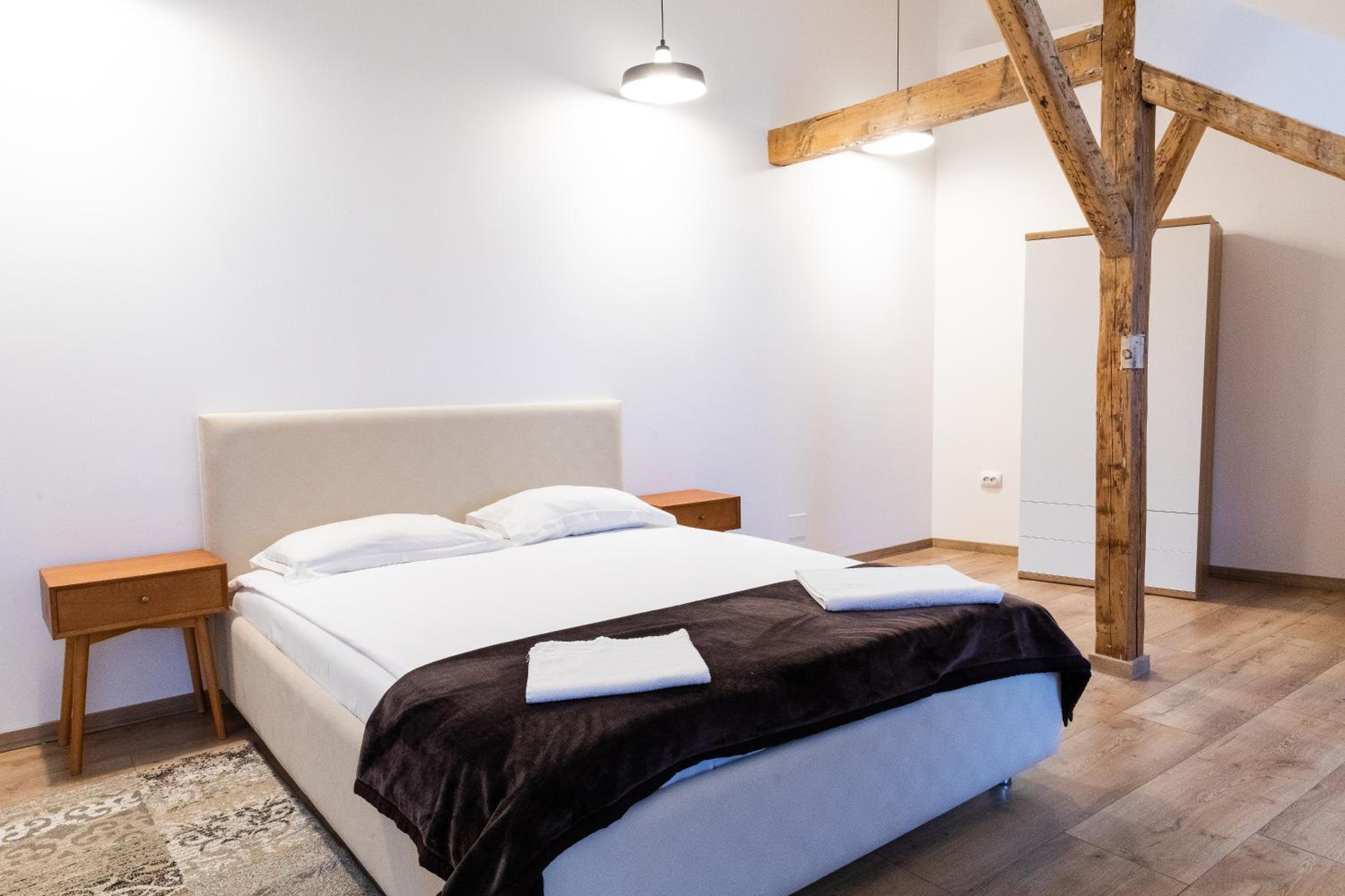 Attic Double Room no. 9 photo 3