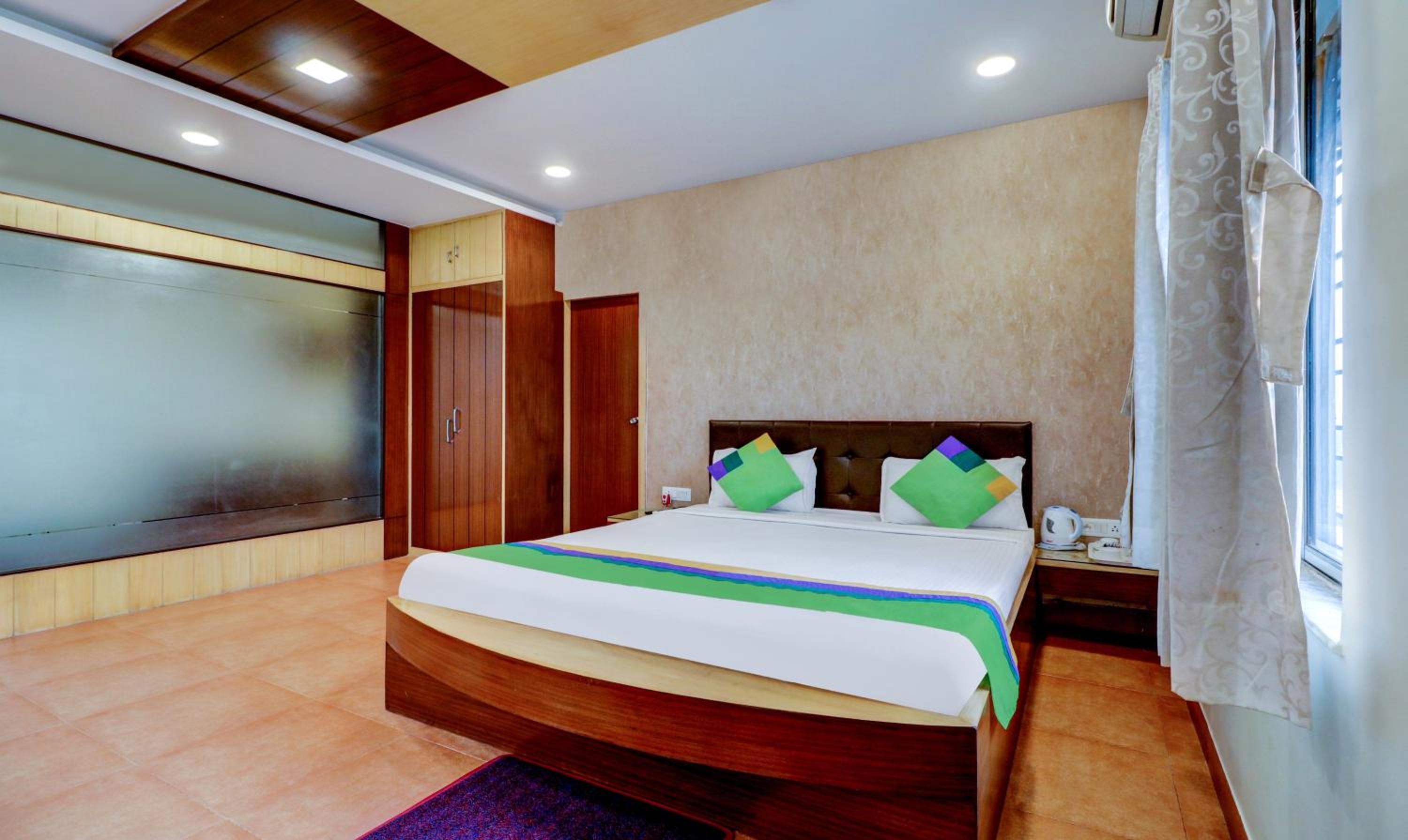 Standard Room - Photo 23