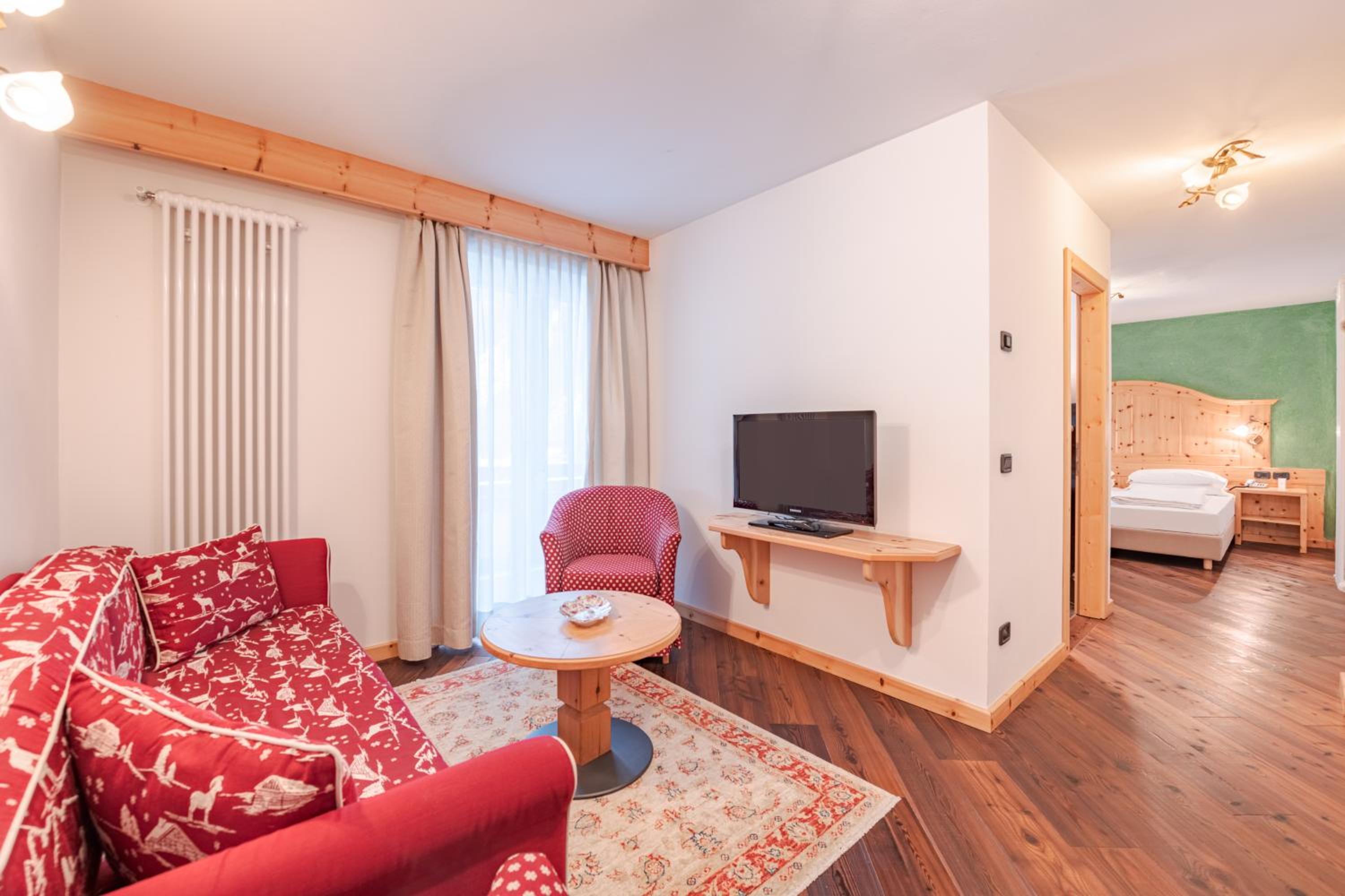 Junior Suite (2 Adults) photo 2