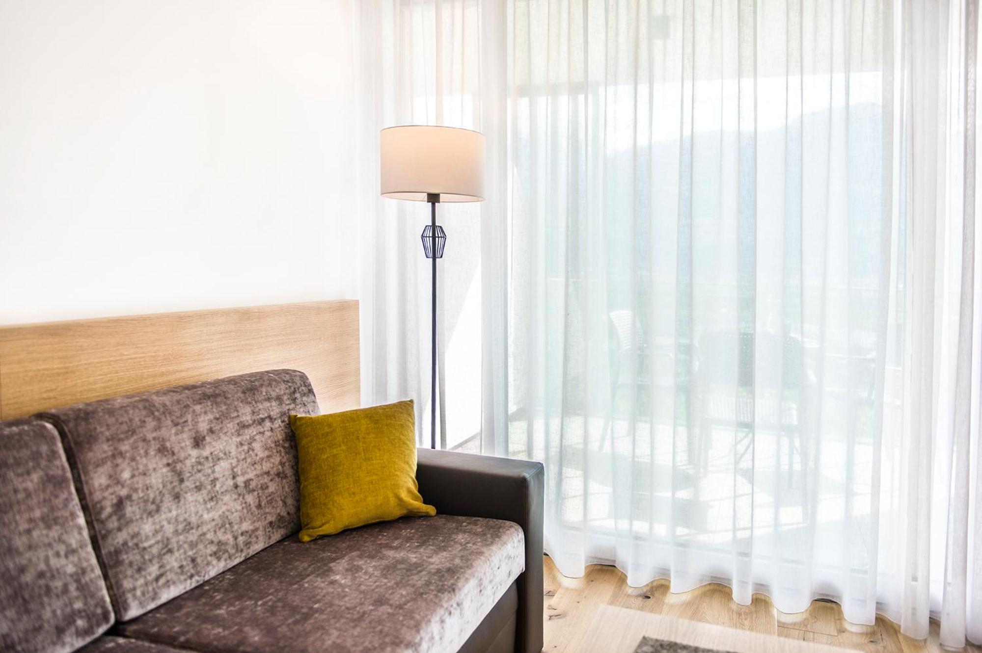 Deluxe Junior Suite photo 3
