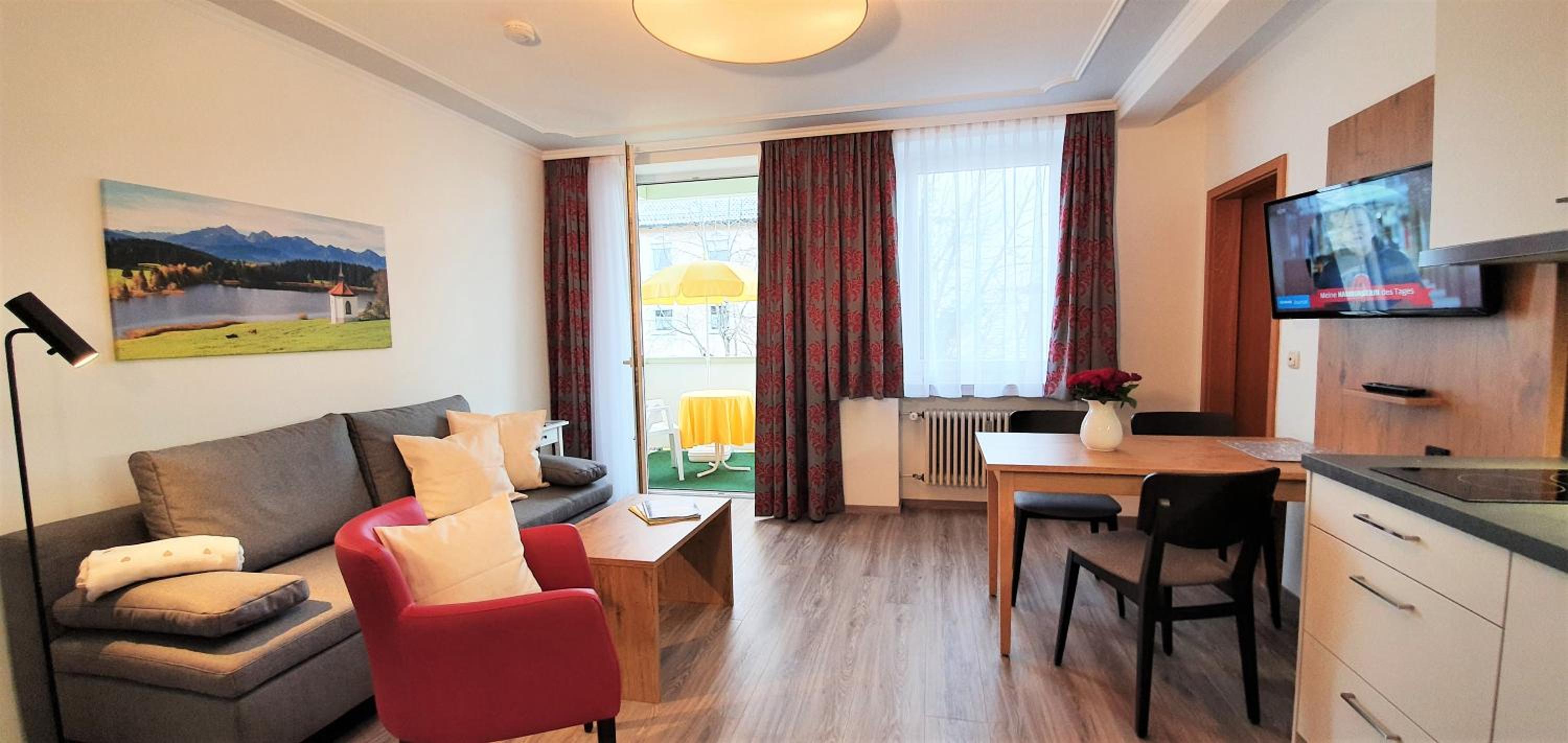 Deluxe Apartment photo 1