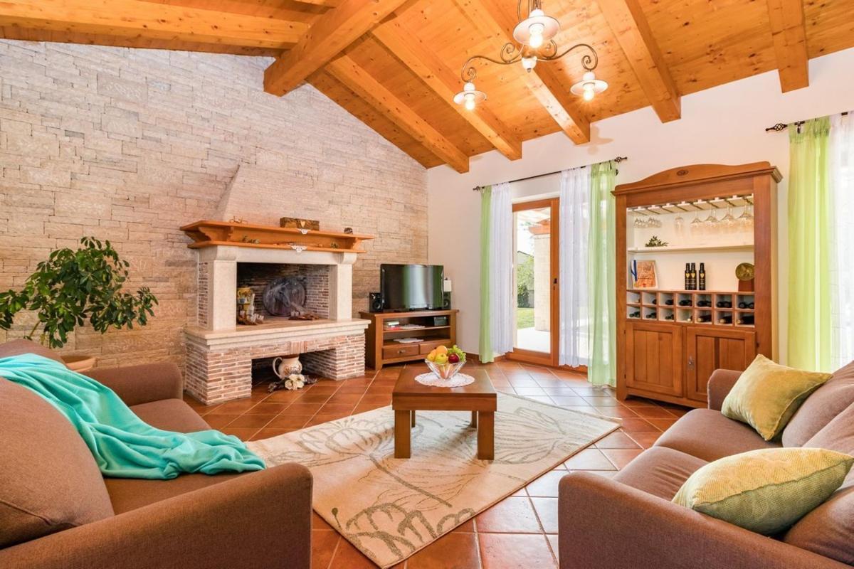 Villa with Private Pool photo 1