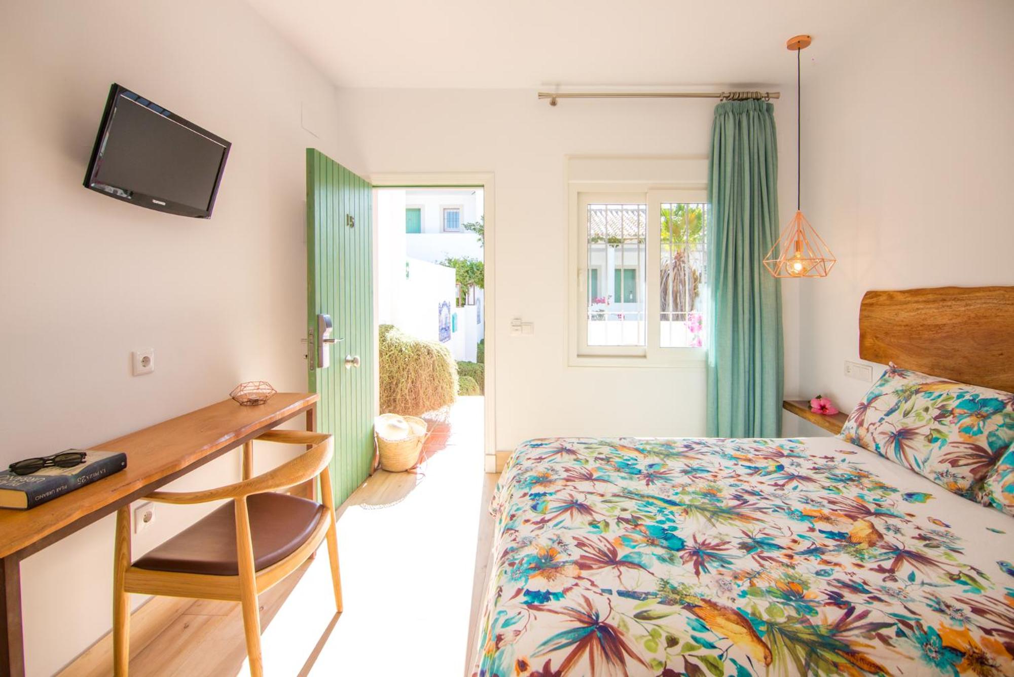 Standard Double Room photo 1