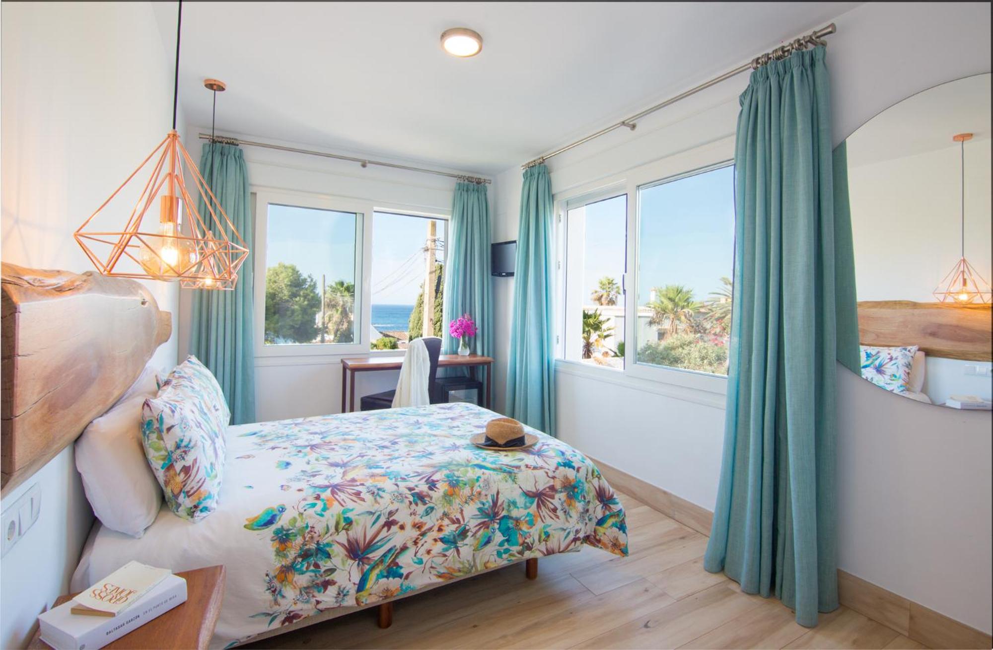 Double Room with Sea View photo 1