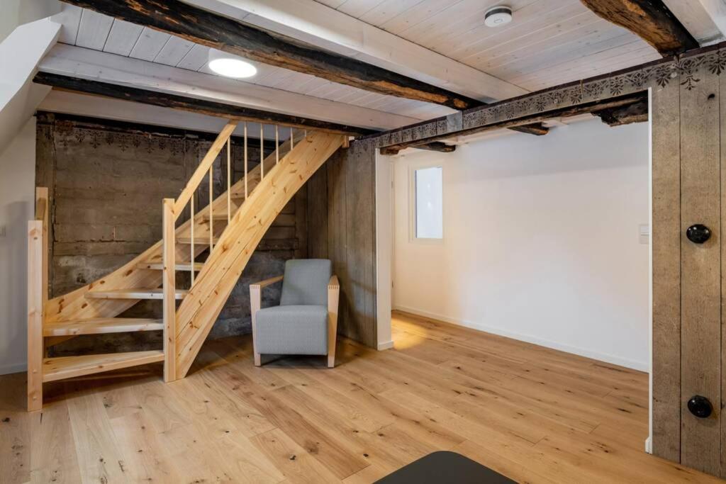Two-Bedroom Apartment - Photo 7