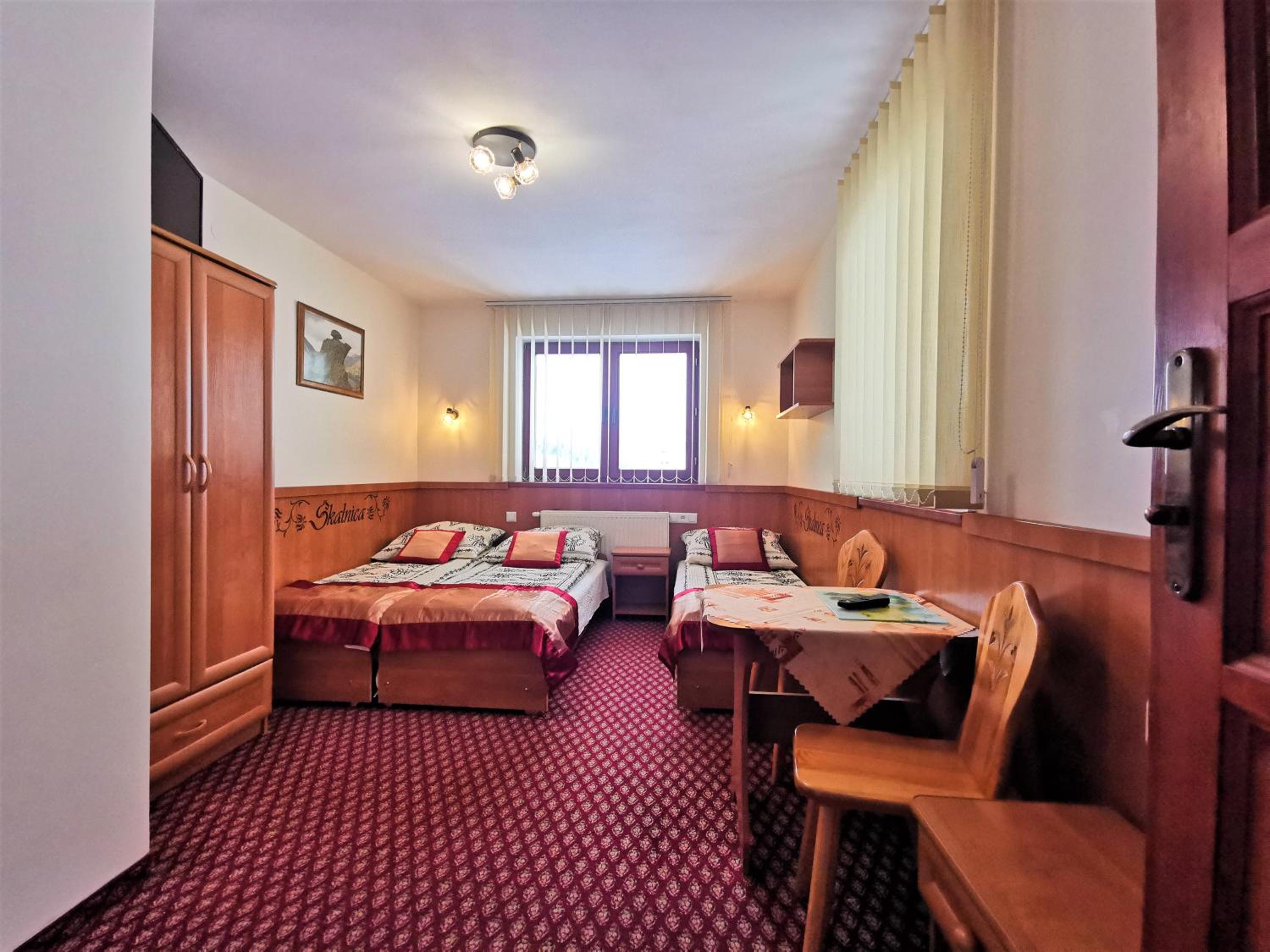 Triple Room with Bathroom photo 2