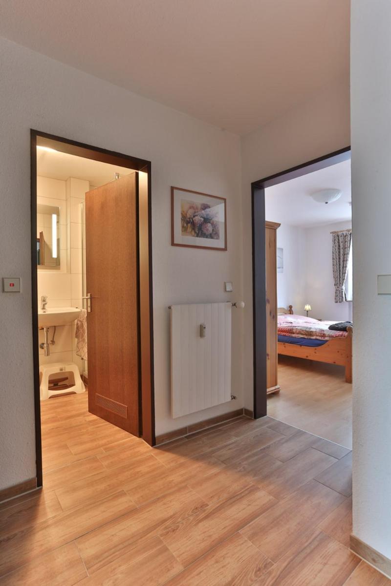 Apartment with Balcony photo 3