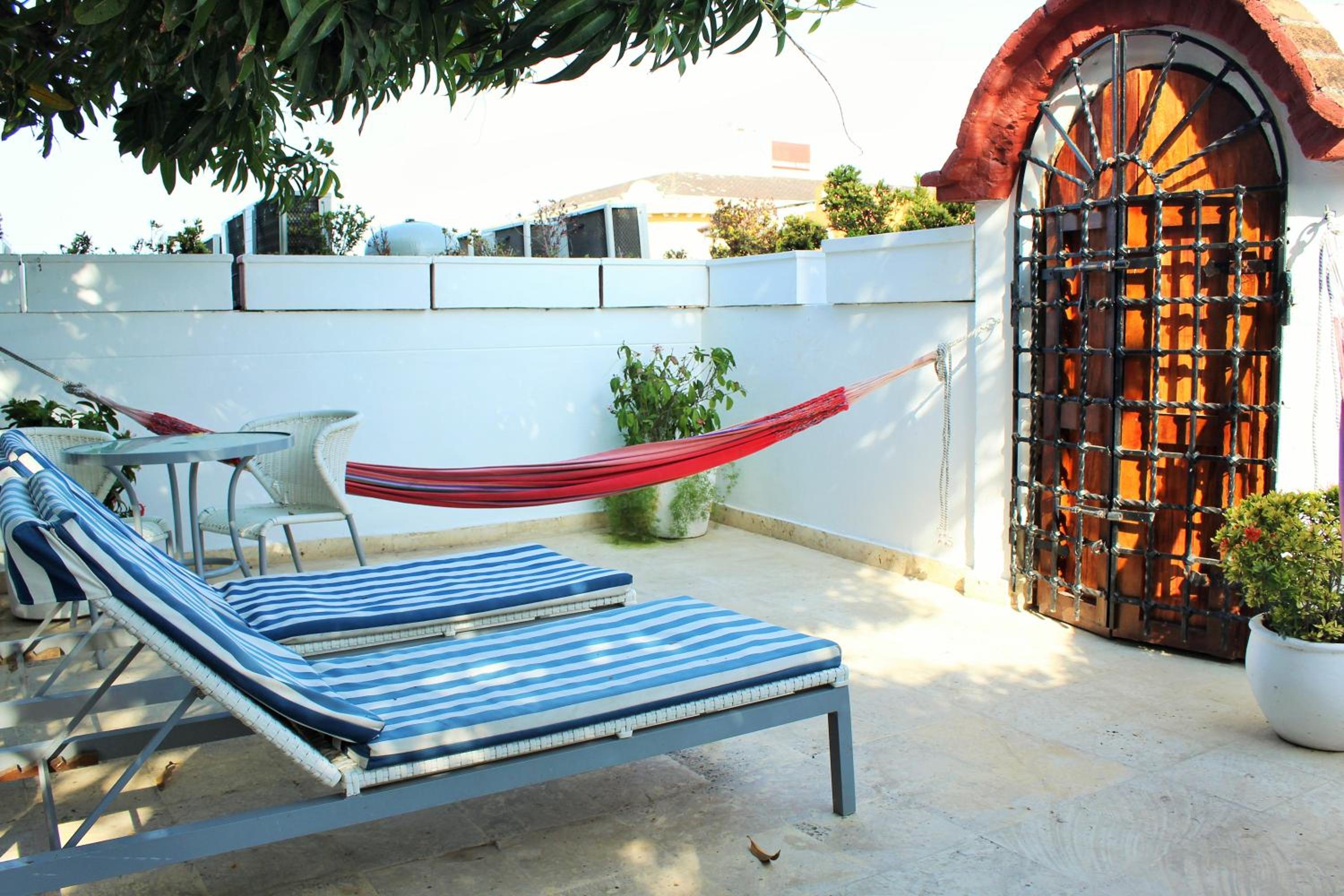 2 Bedroom Suite -1 King , 1 Queen - Photo 6
