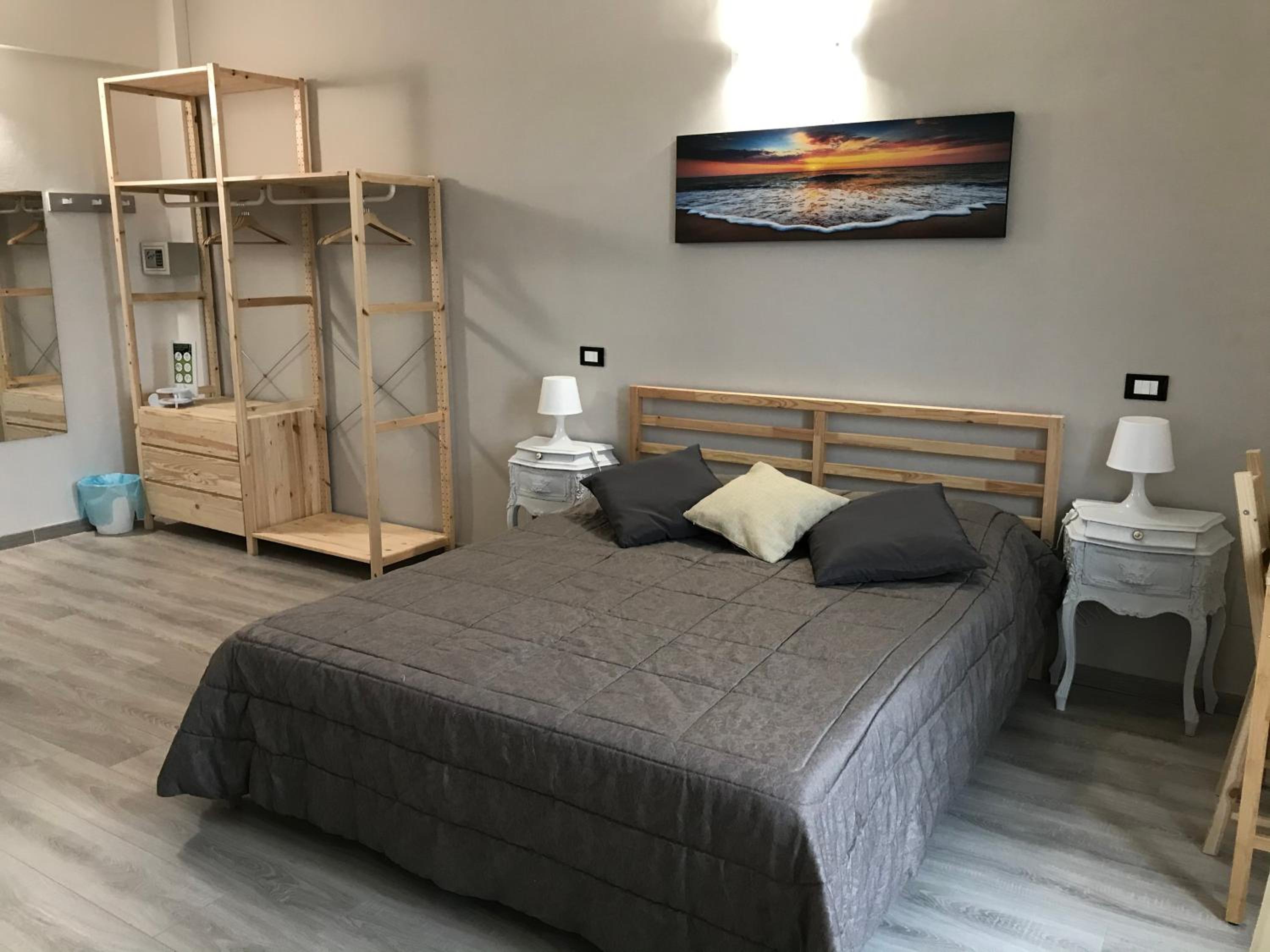 Quadruple Room with Terrace - Photo 24