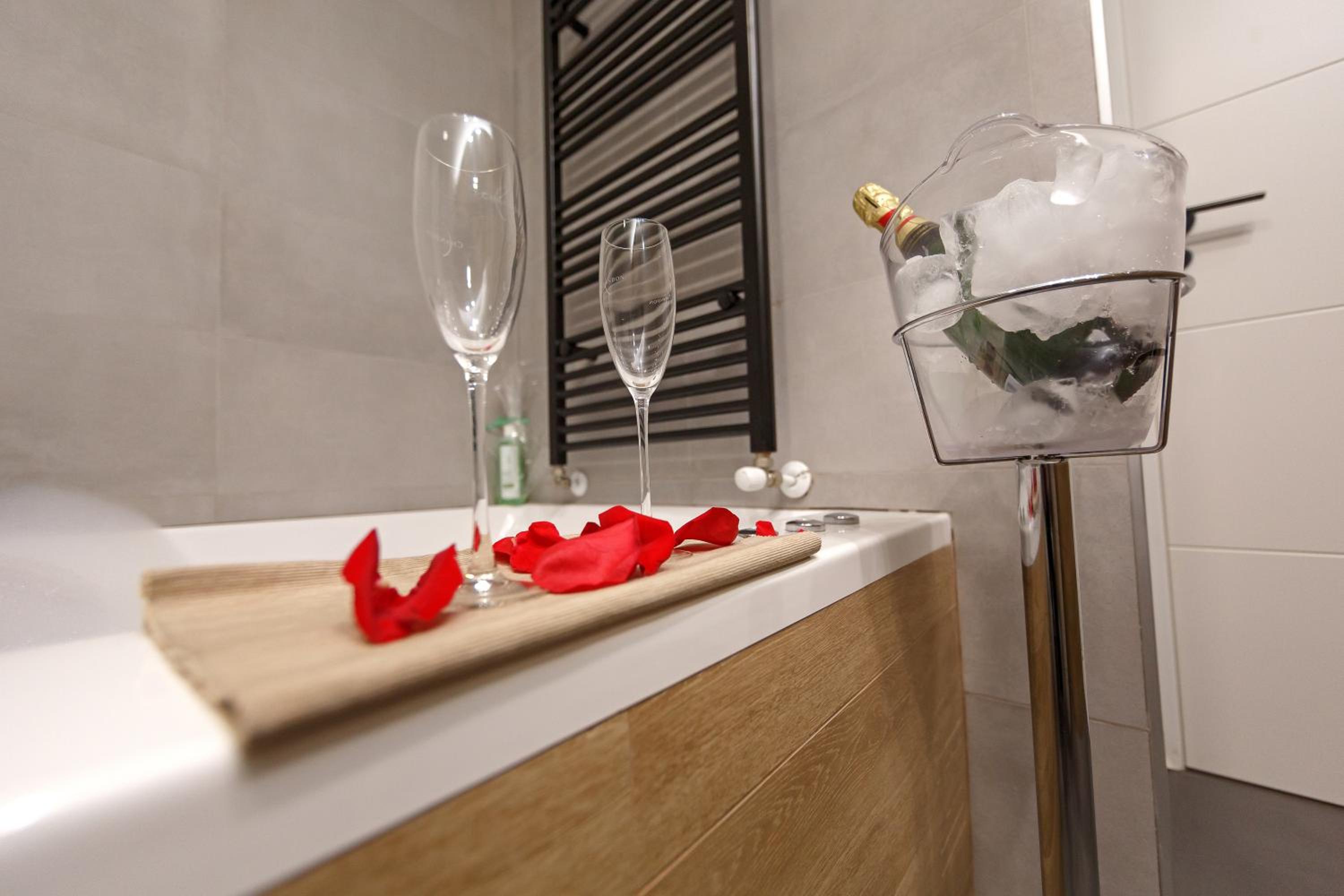 Superior Apartment - Photo 19