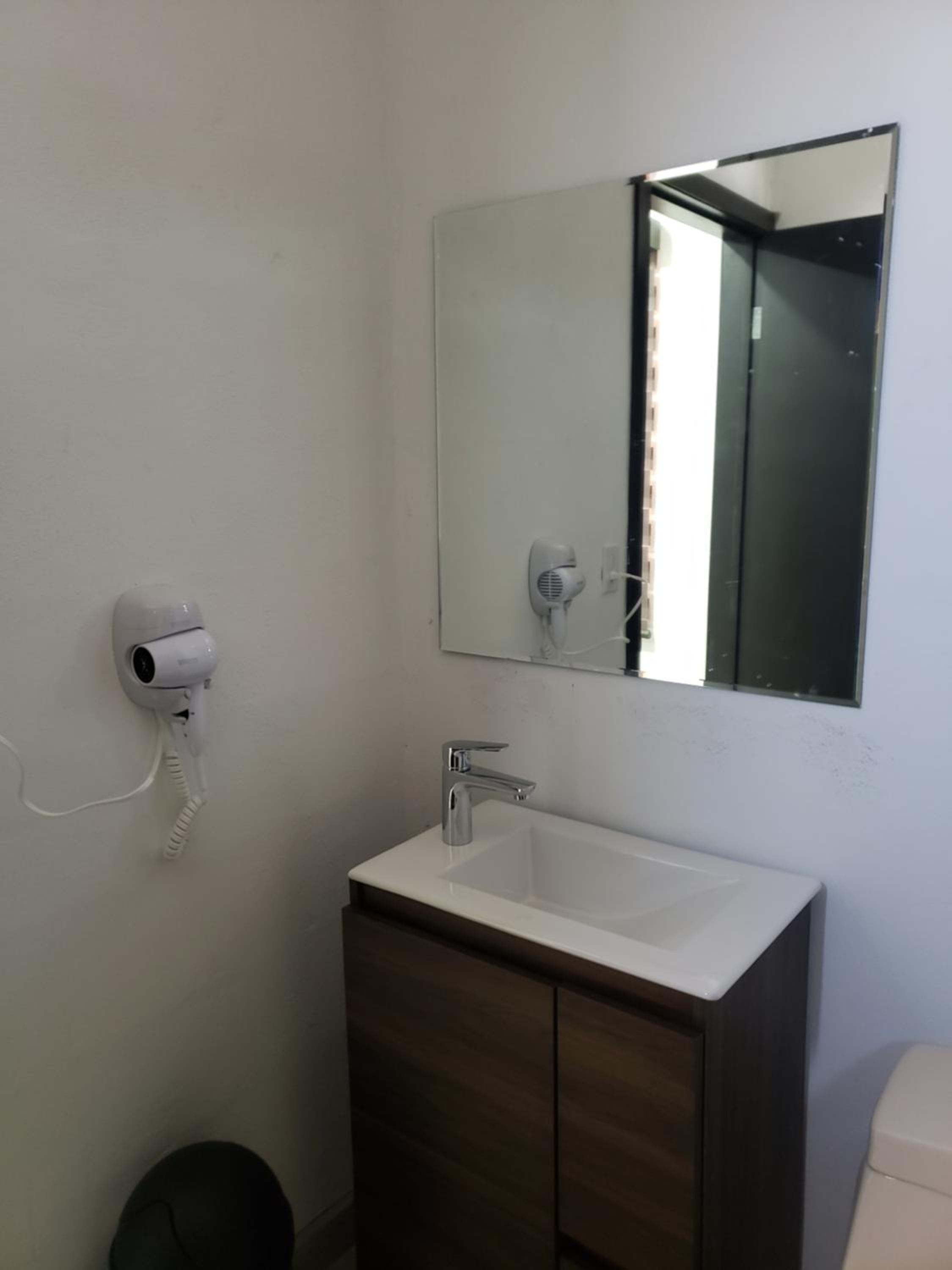 One-Bedroom Apartment - Photo 11