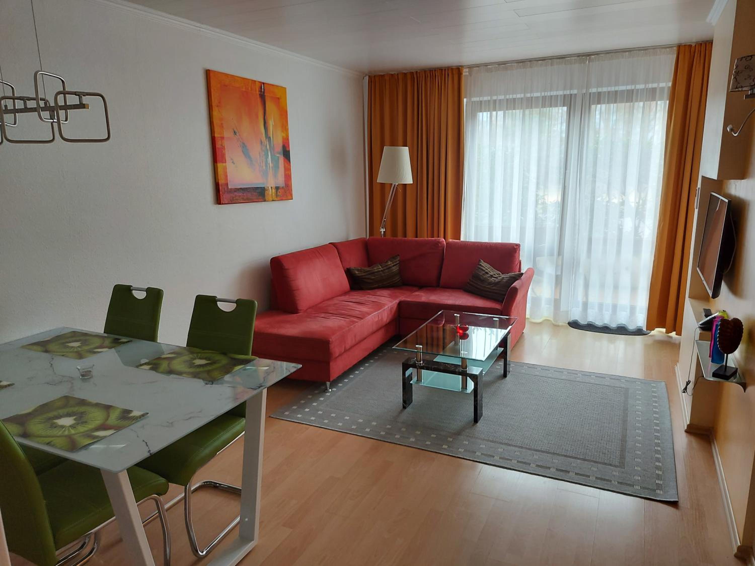 Apartment photo 2