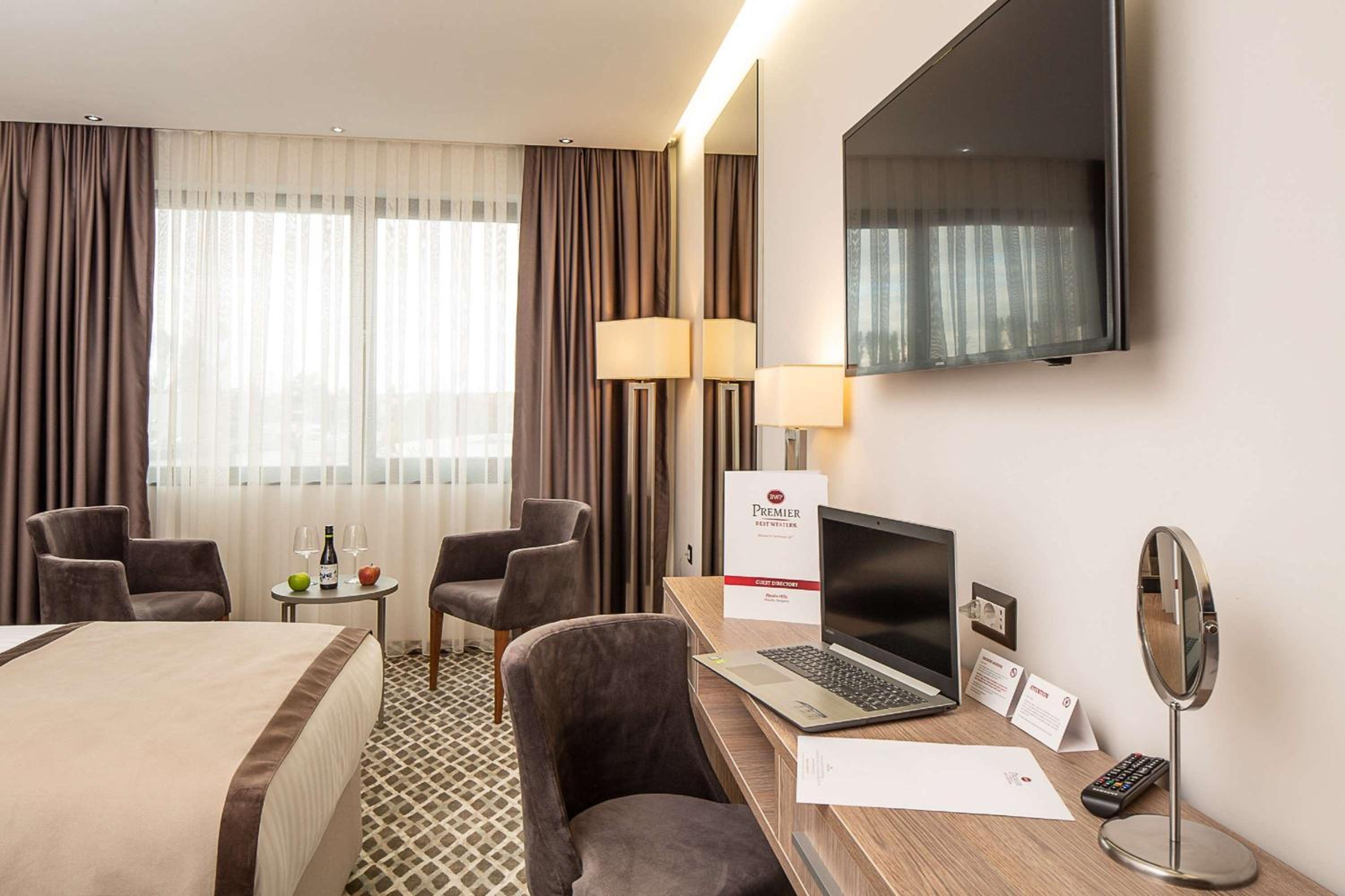 Superior Twin Room - Non-Smoking - Photo 1