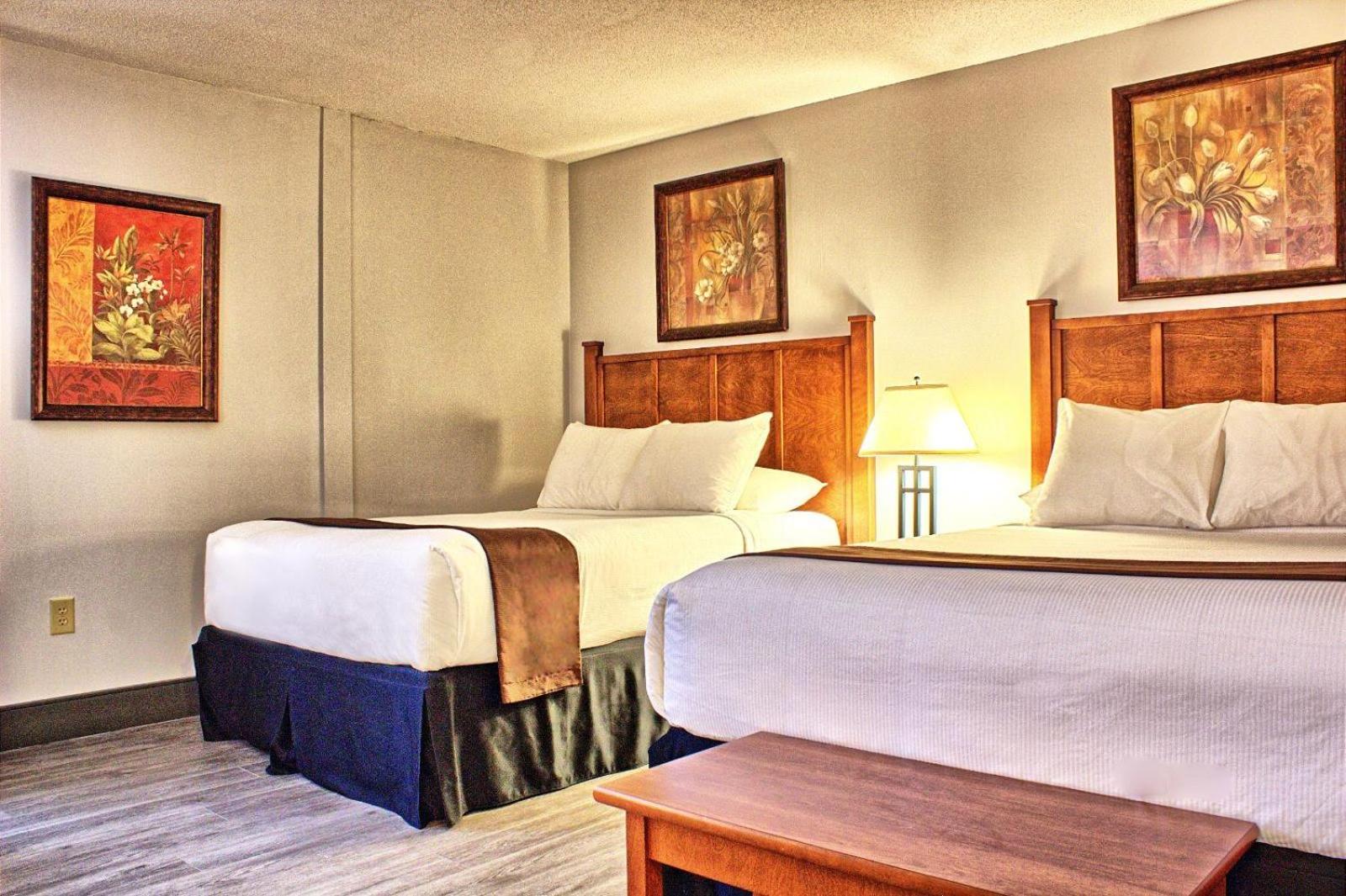 Double Room with Two Double Beds photo 1