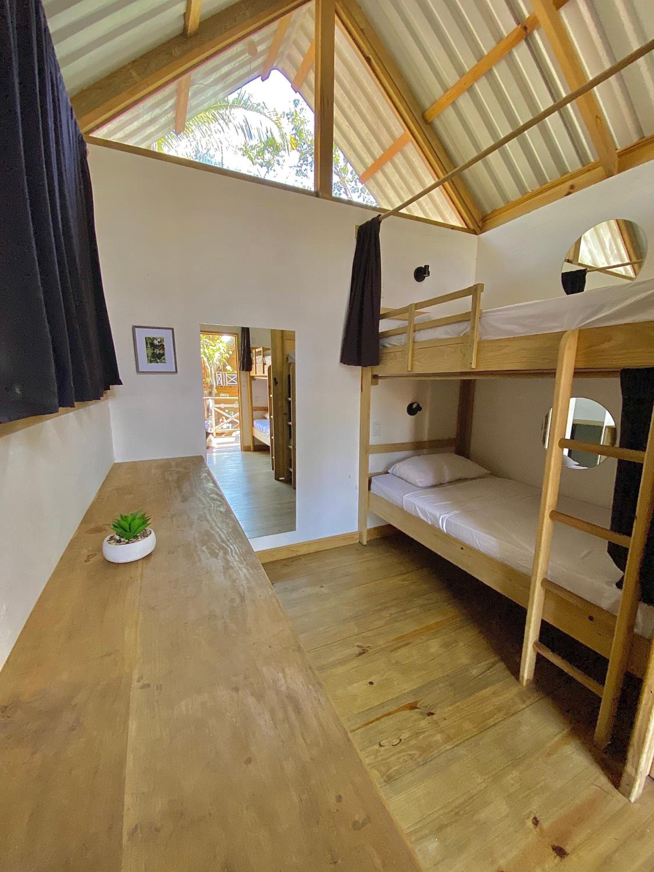 Mixed Dormitory Room photo 2