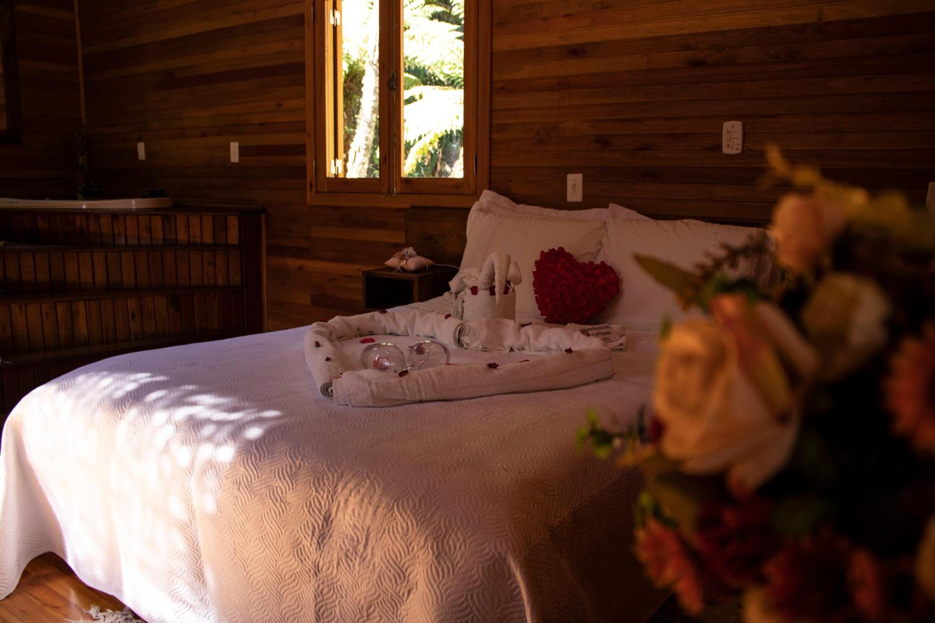 Superior Suite - Photo 7