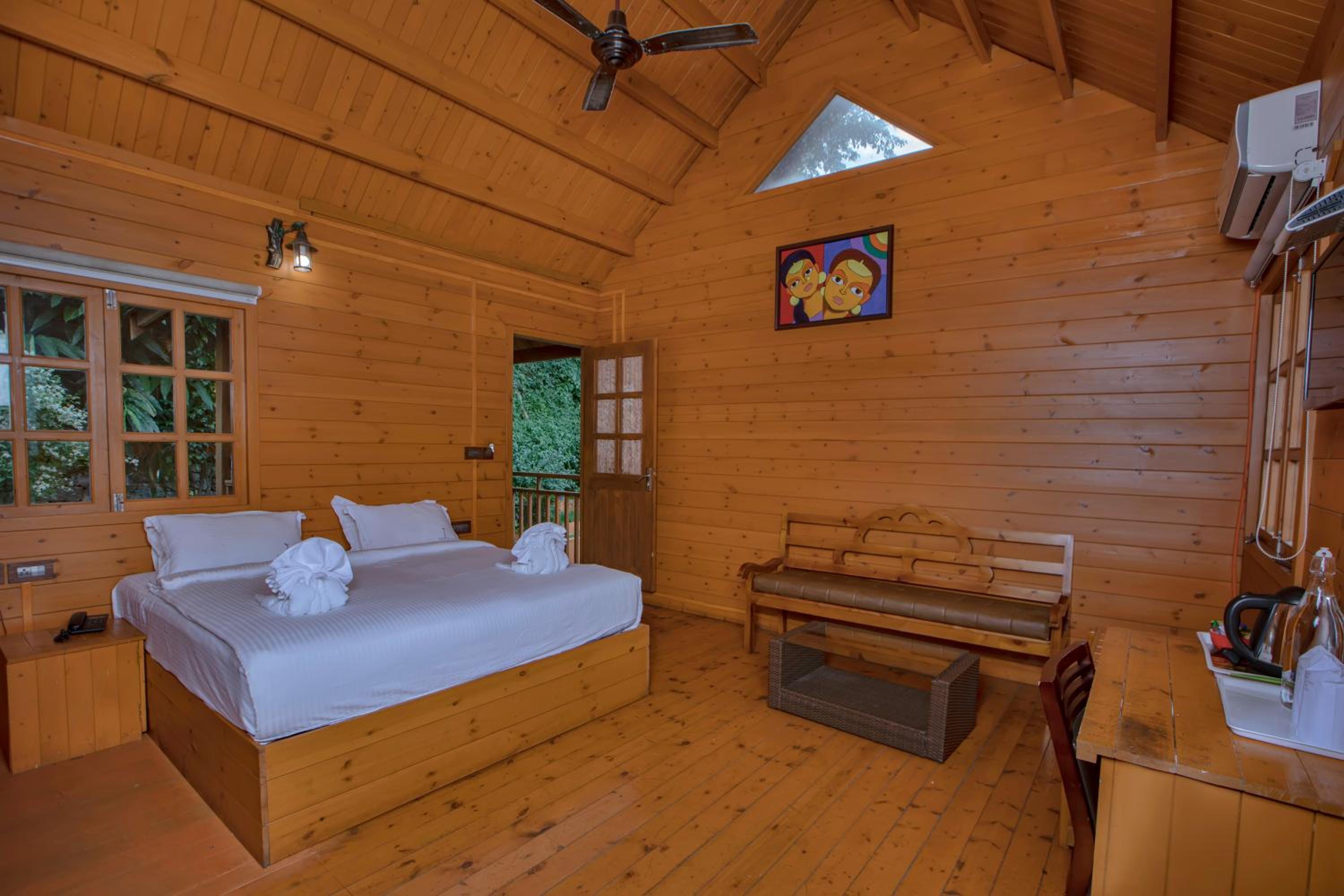 VALLEY VIEW WOODEN HOUSE - Photo 14
