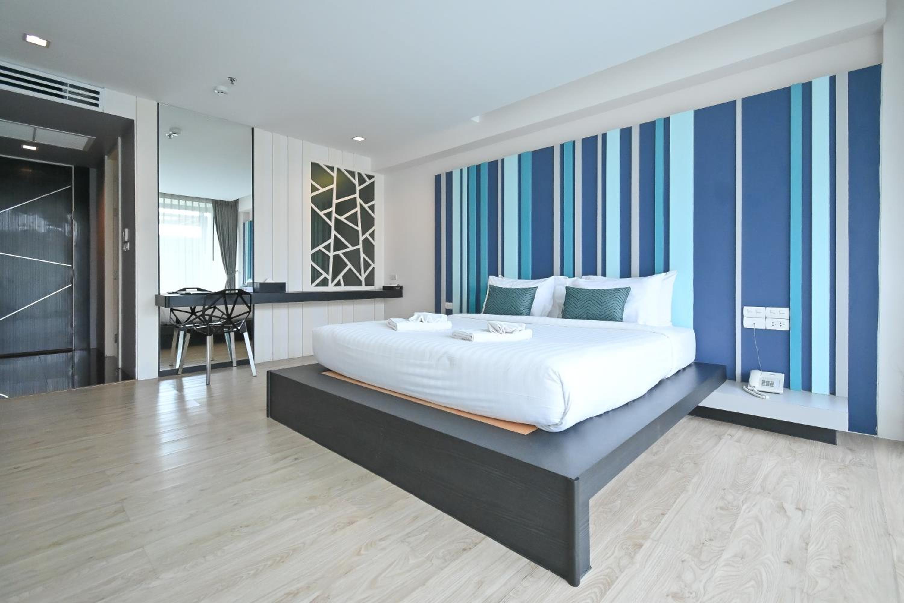 Deluxe Double Room - Photo 4
