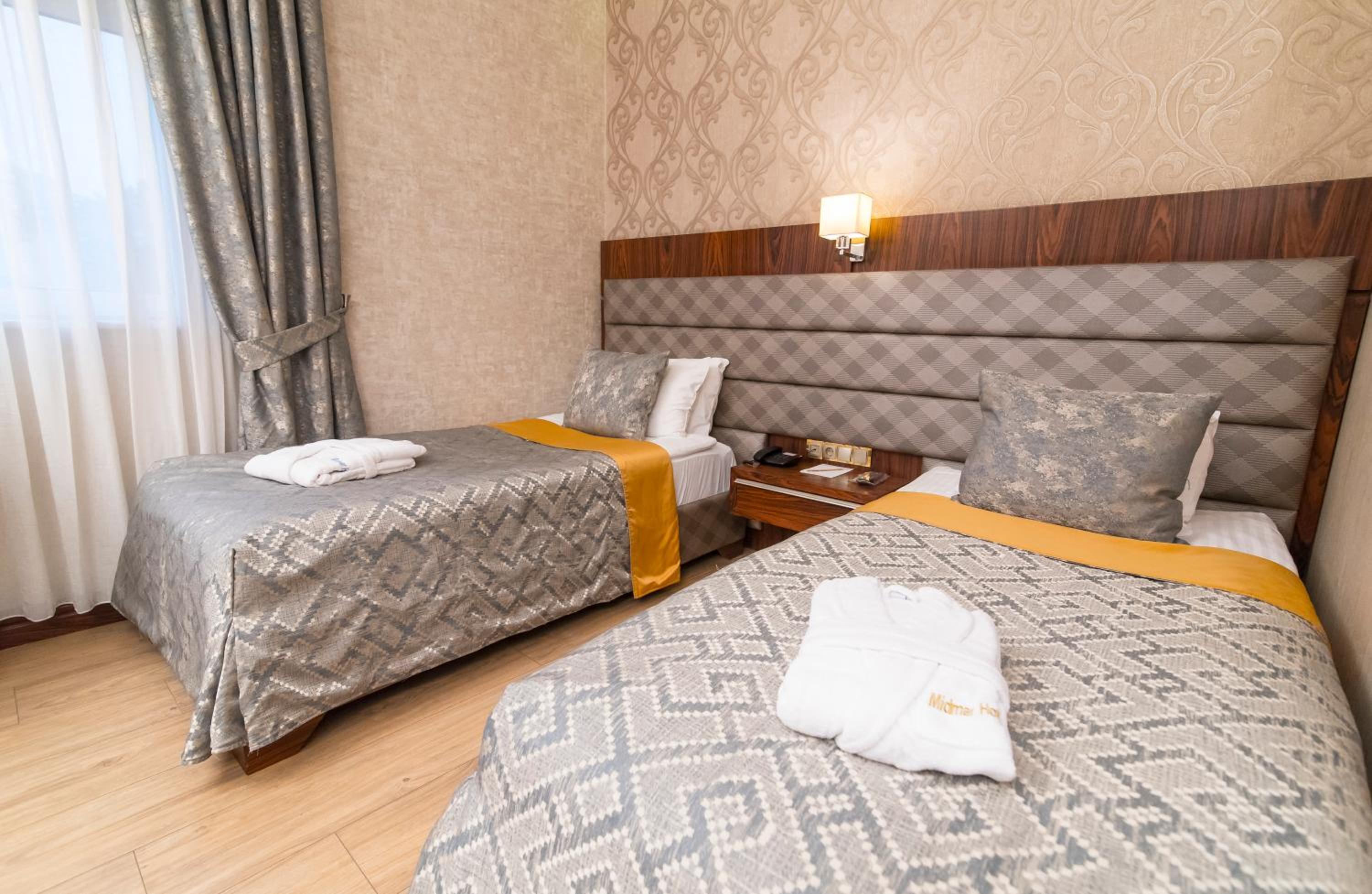Budget Double Room photo 2
