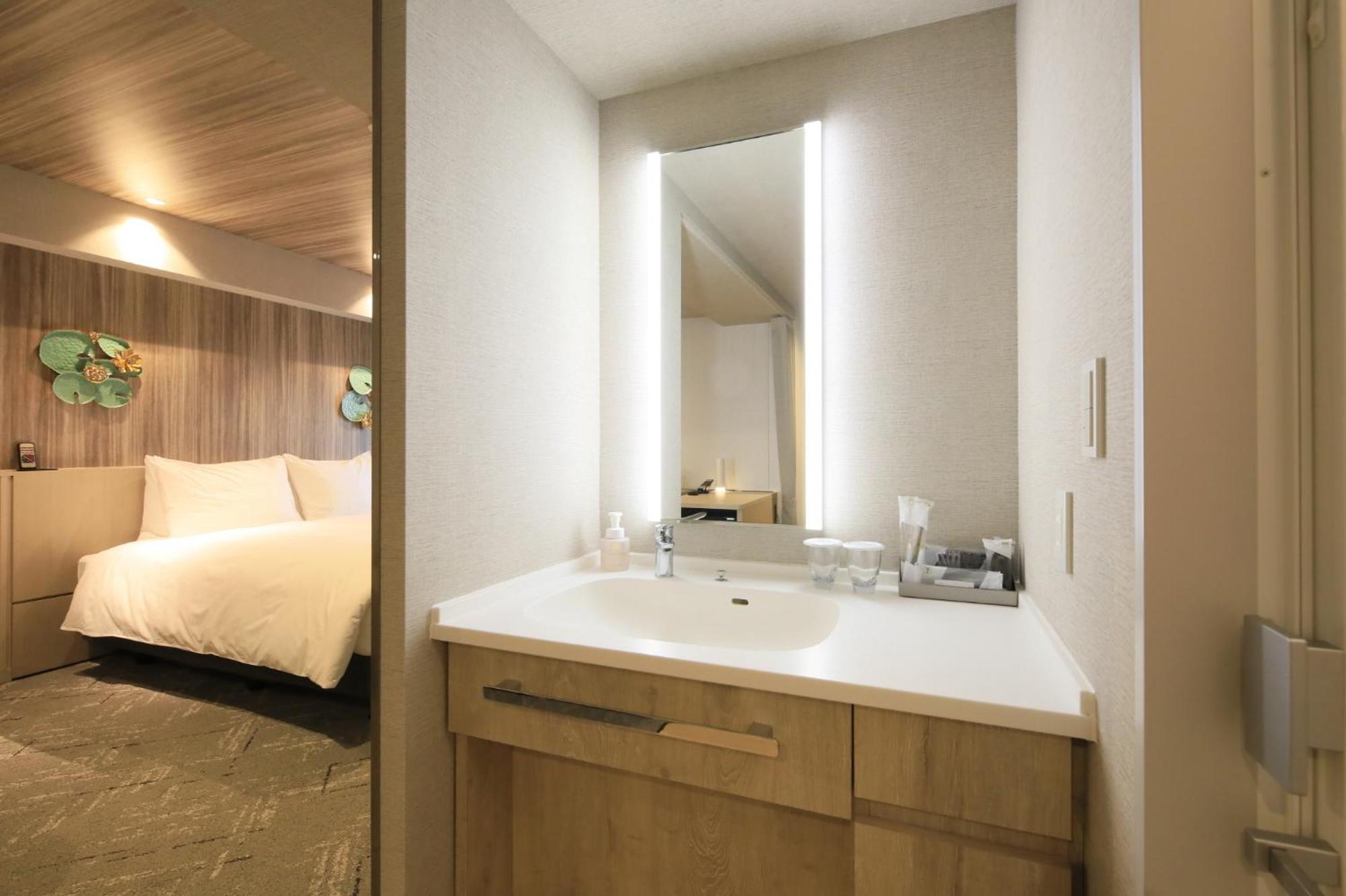 Triple Room - Non-Smoking - Photo 16
