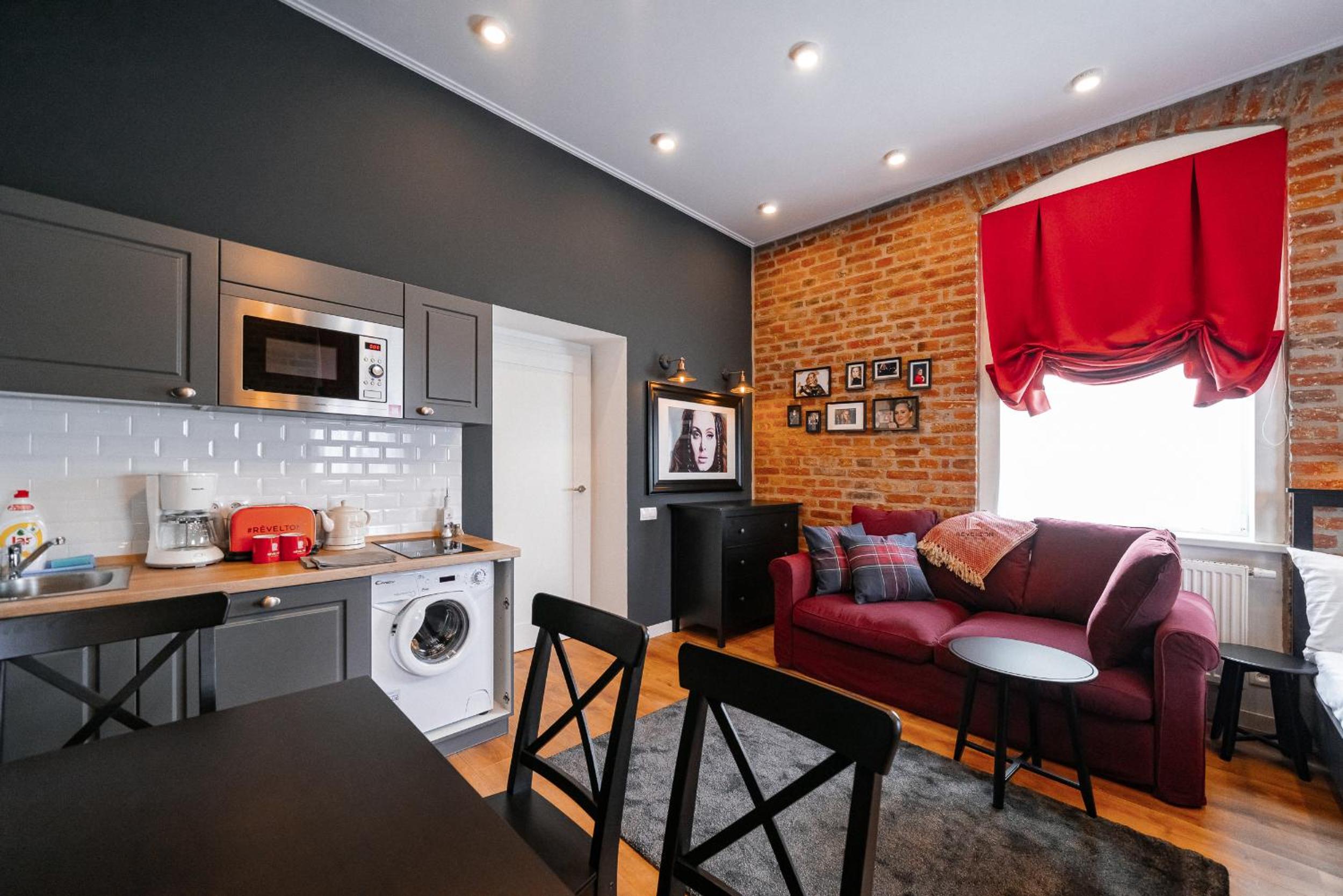 Superior Modern Studio - Photo 12