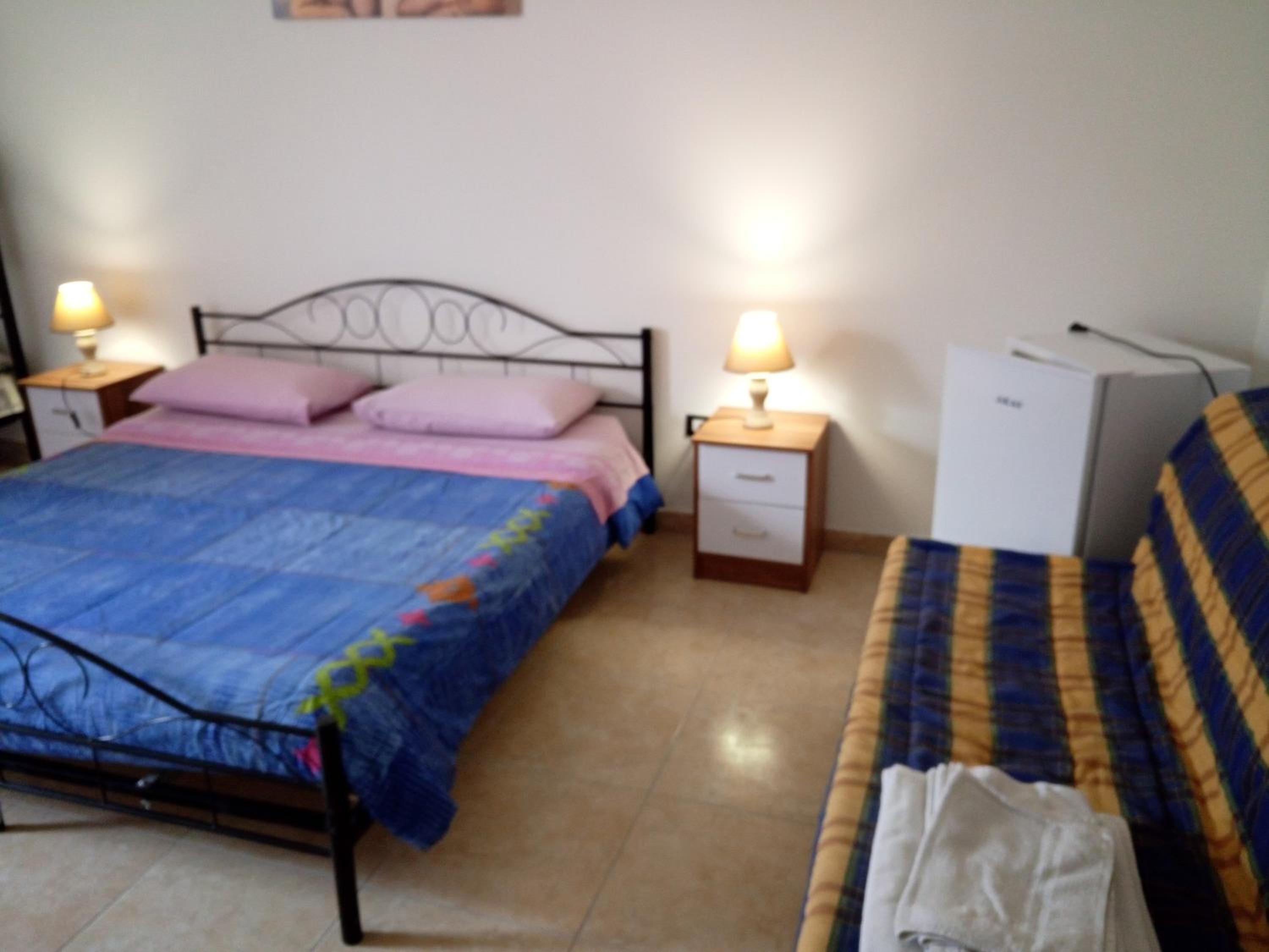 Basic Double Room photo 3