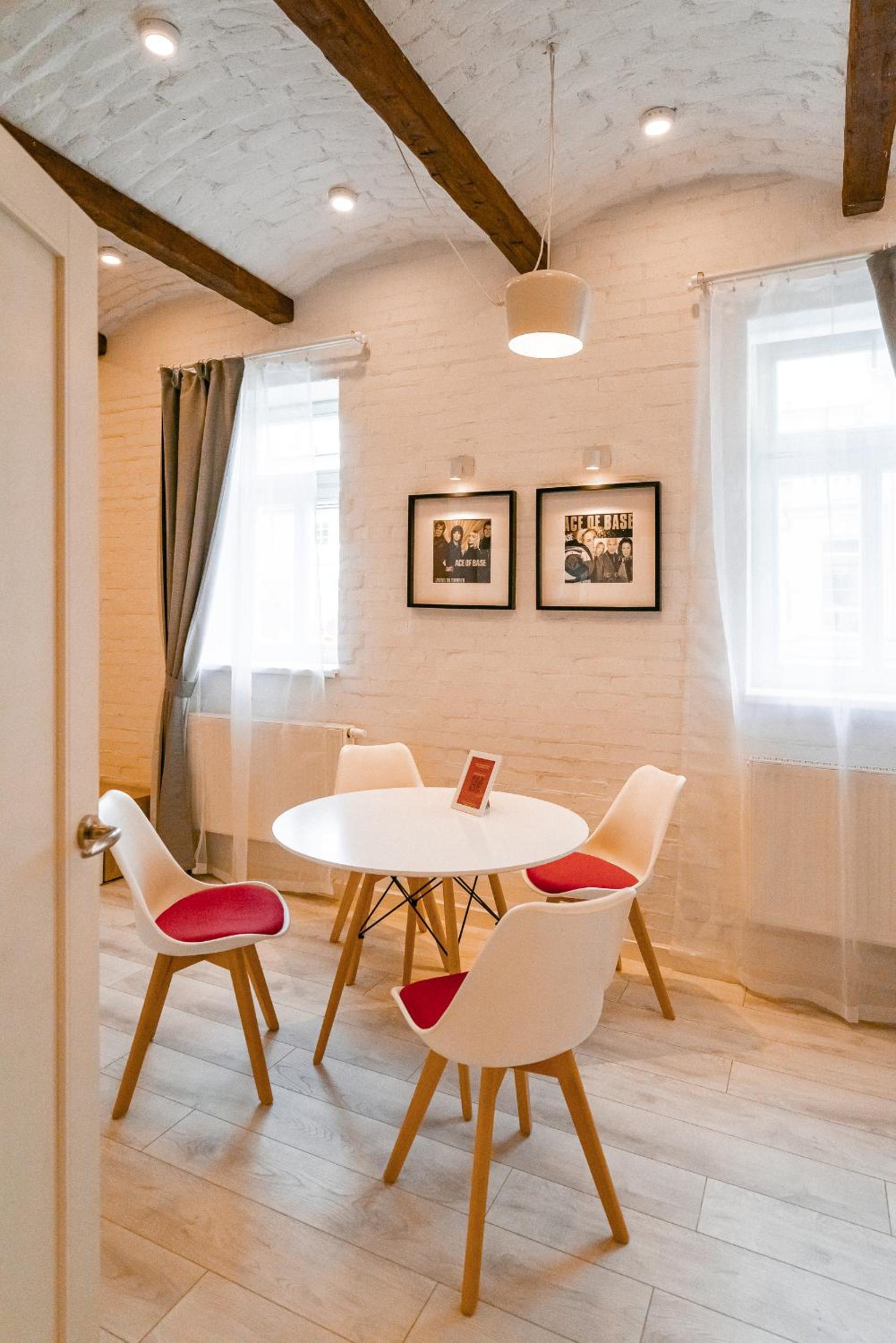Deluxe Studio - Photo 6