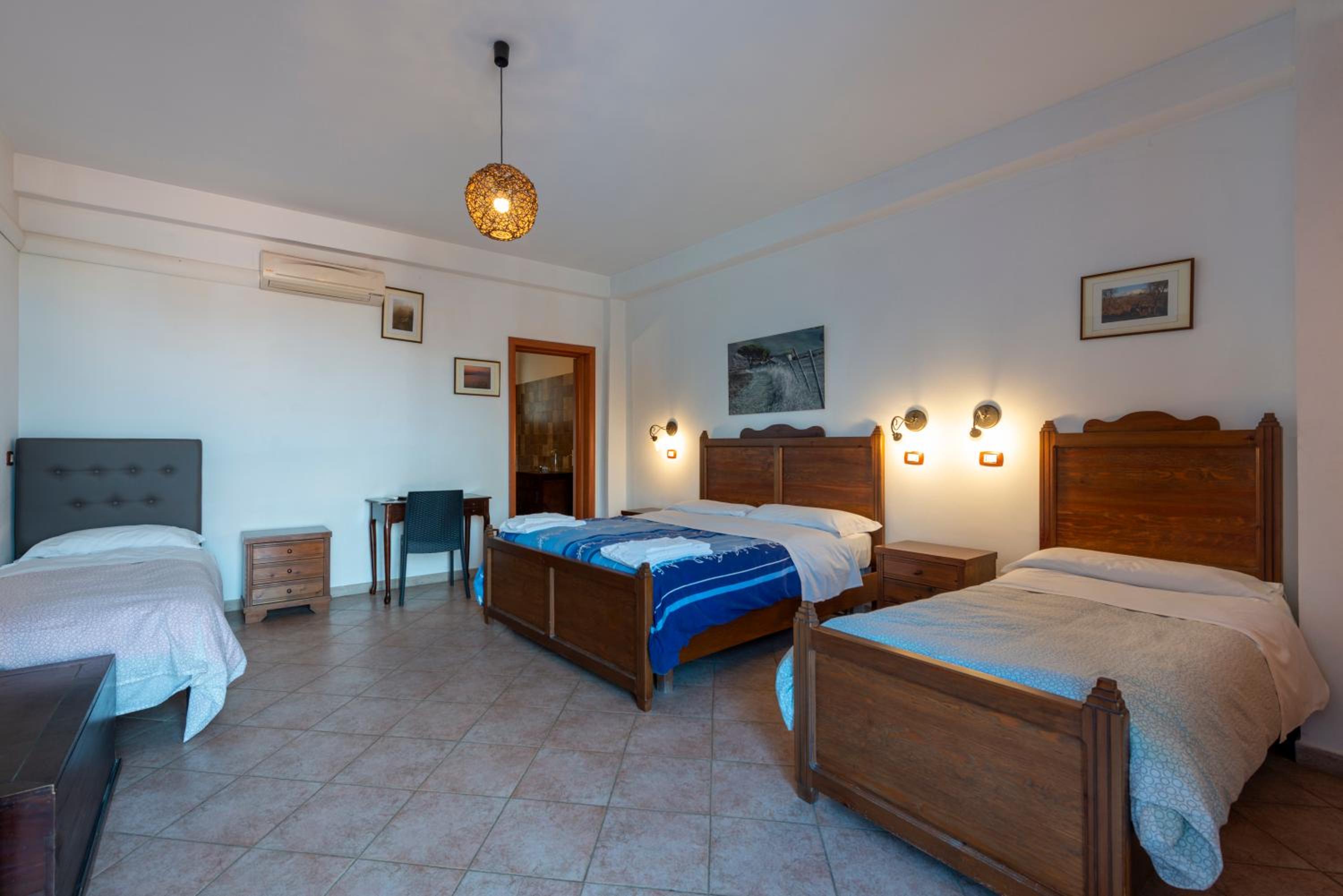 Quadruple Room with Sea View photo 1