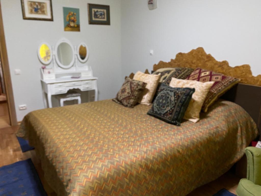 Two-Bedroom Apartment - Photo 1