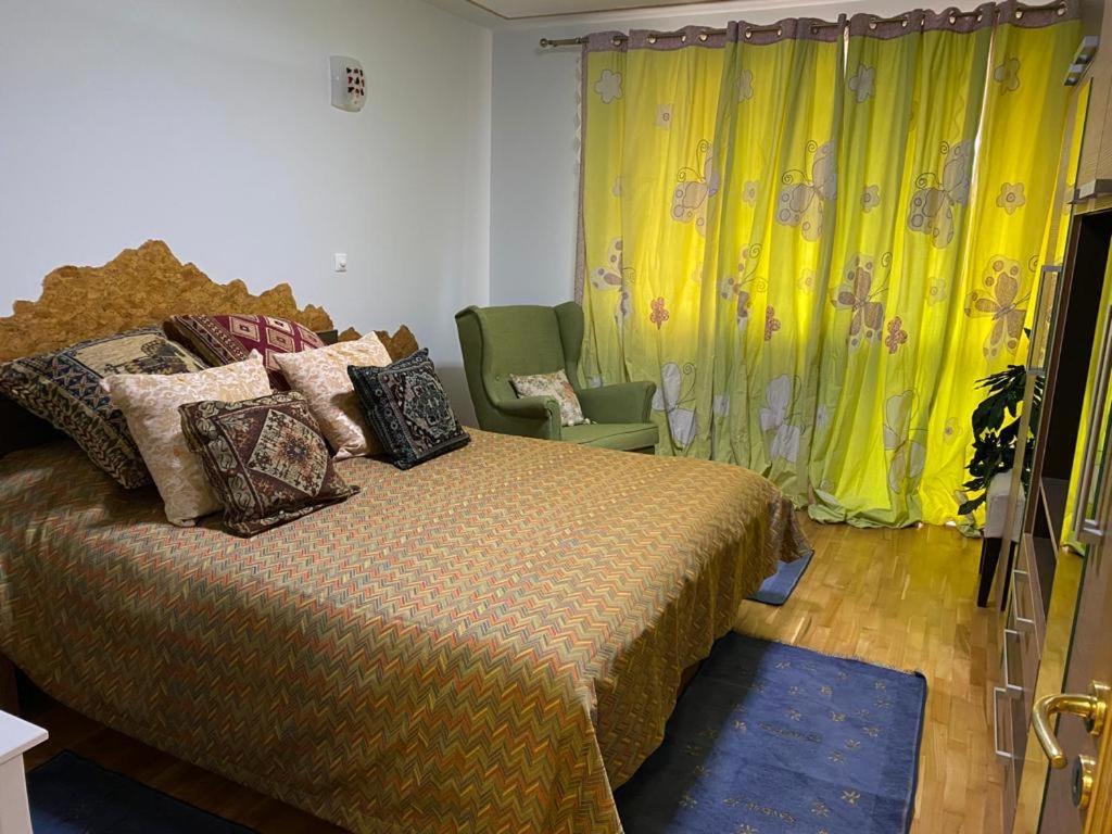 Two-Bedroom Apartment - Photo 13