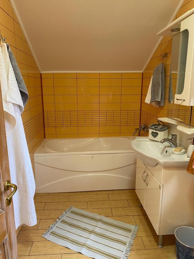 Two-Bedroom Apartment - Photo 18