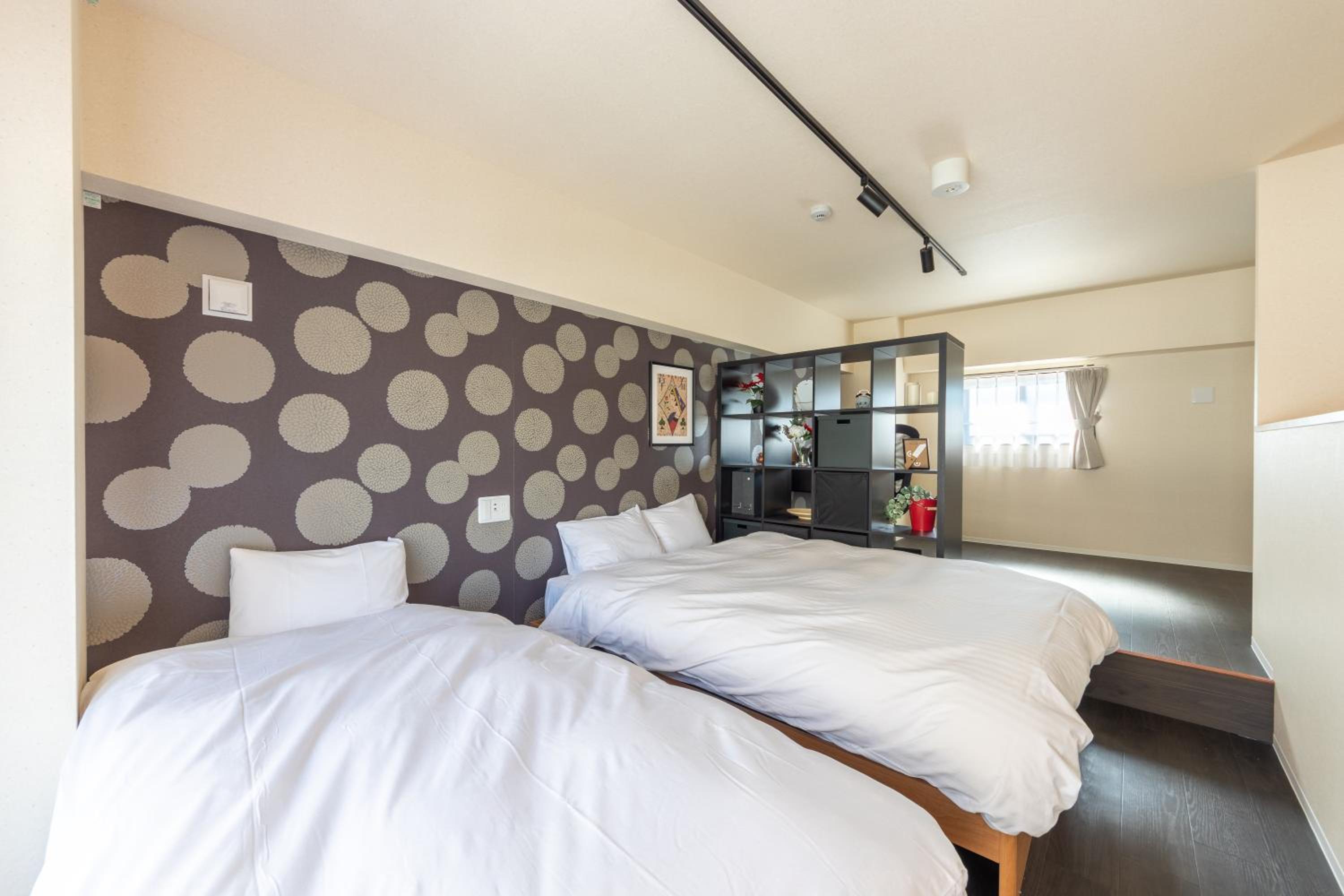 Maisonette photo 1