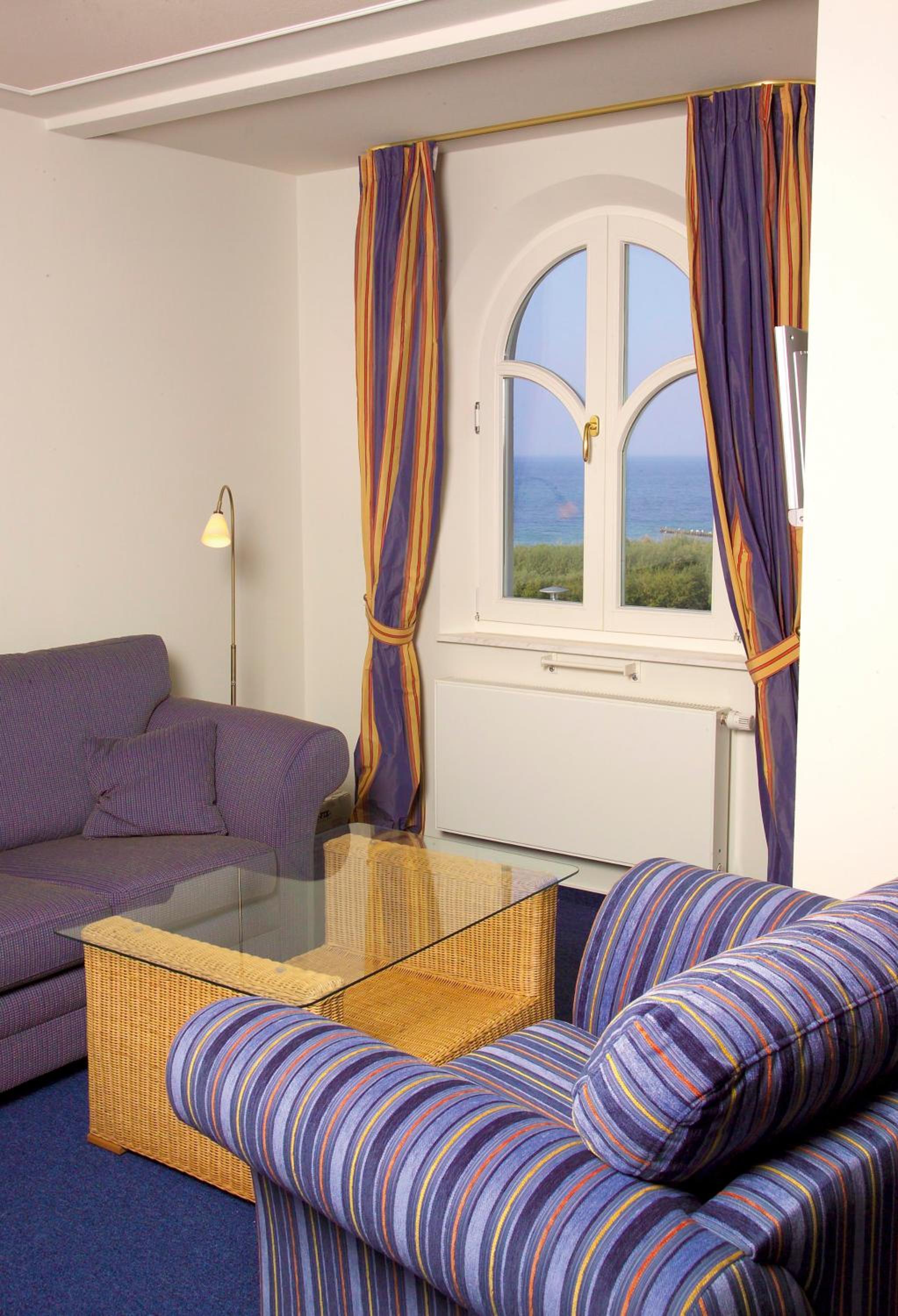 Deluxe Double Room with Balcony and Sea View photo 2