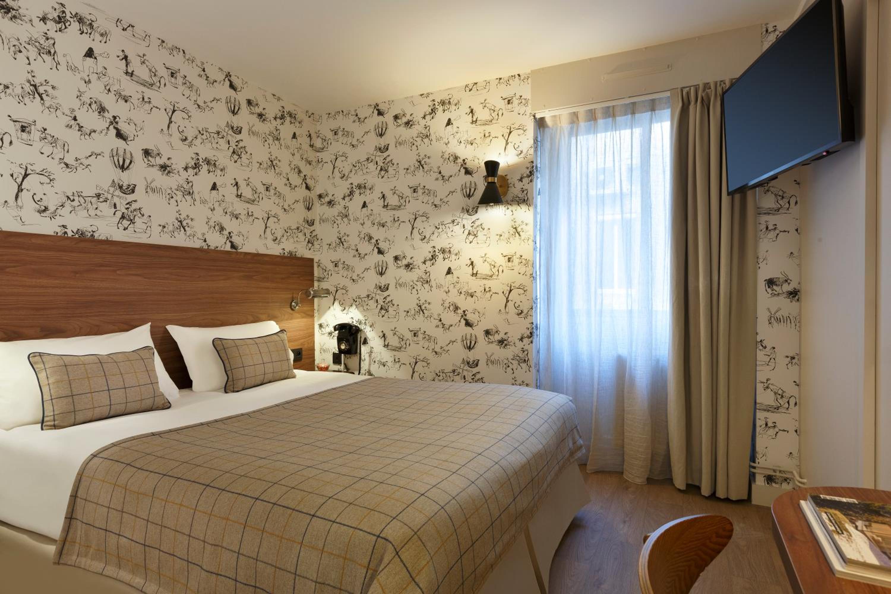 Standard Double Room - Photo 1
