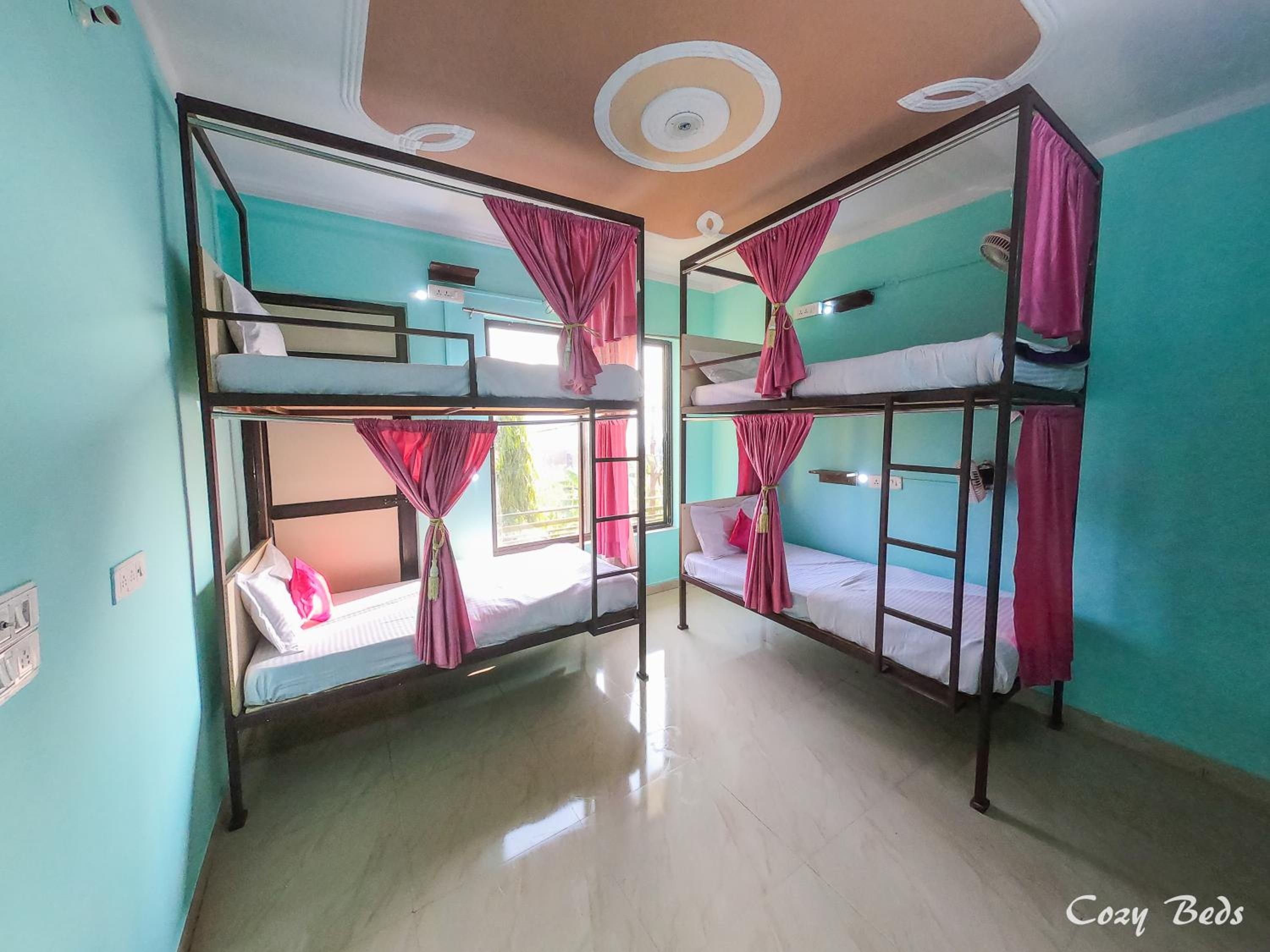 Bed In 4-Bed Dormitory Room photo 1