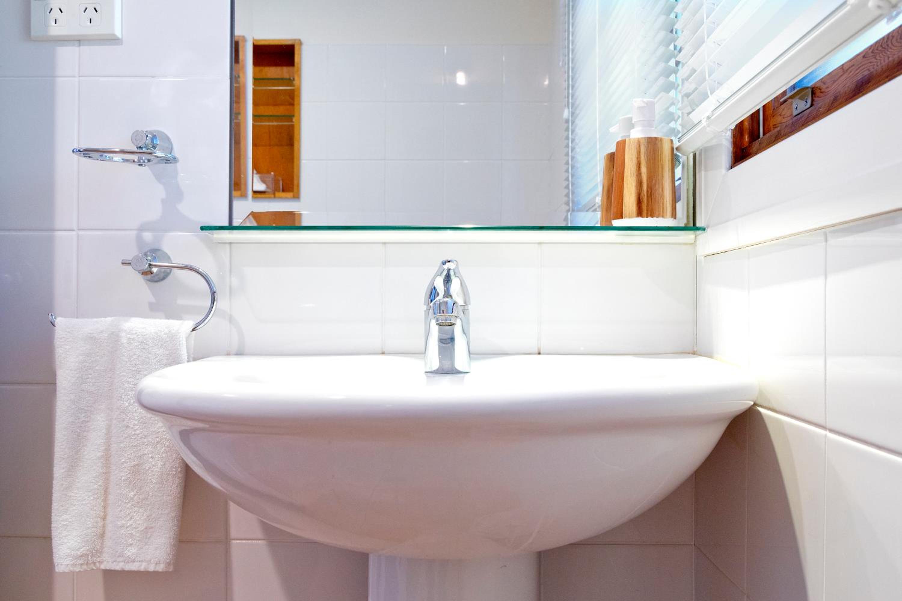 Premium Queen Suite 1 photo 2
