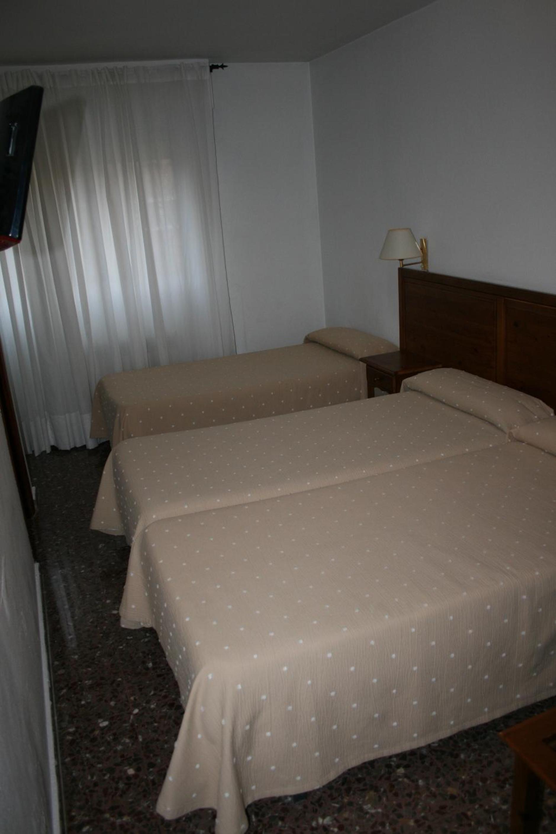 Triple Room photo 3