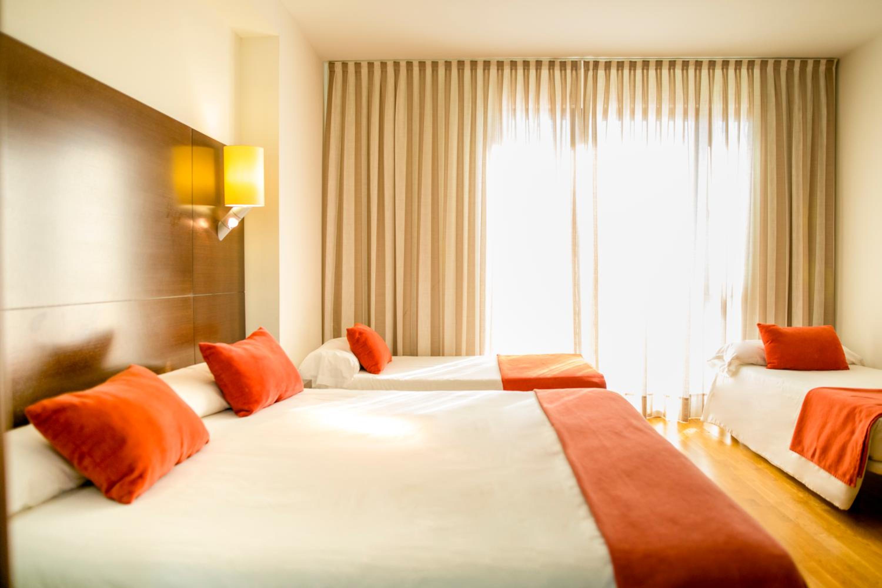 Habitación Doble con Cama Supletoria