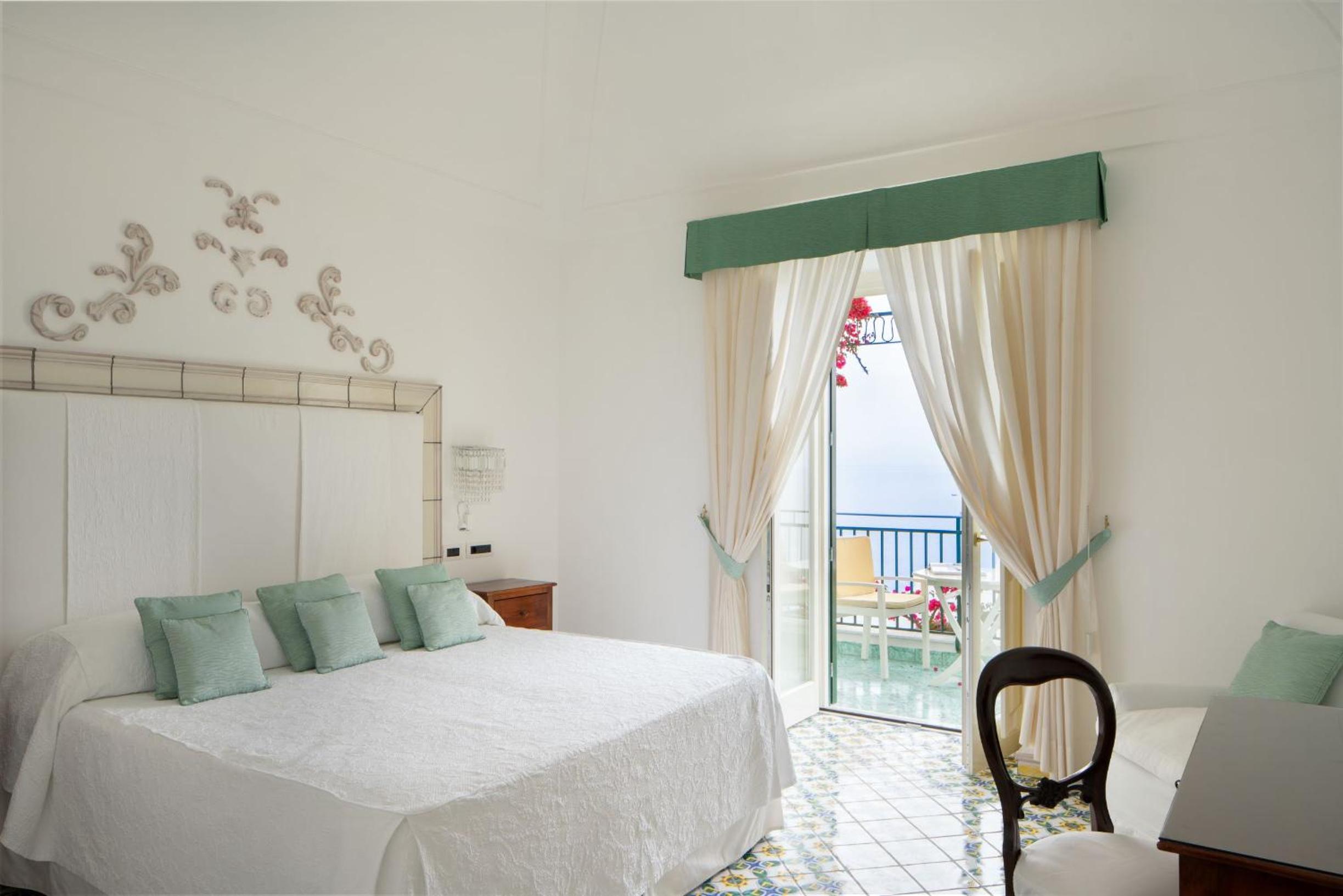 Suite - Photo 2