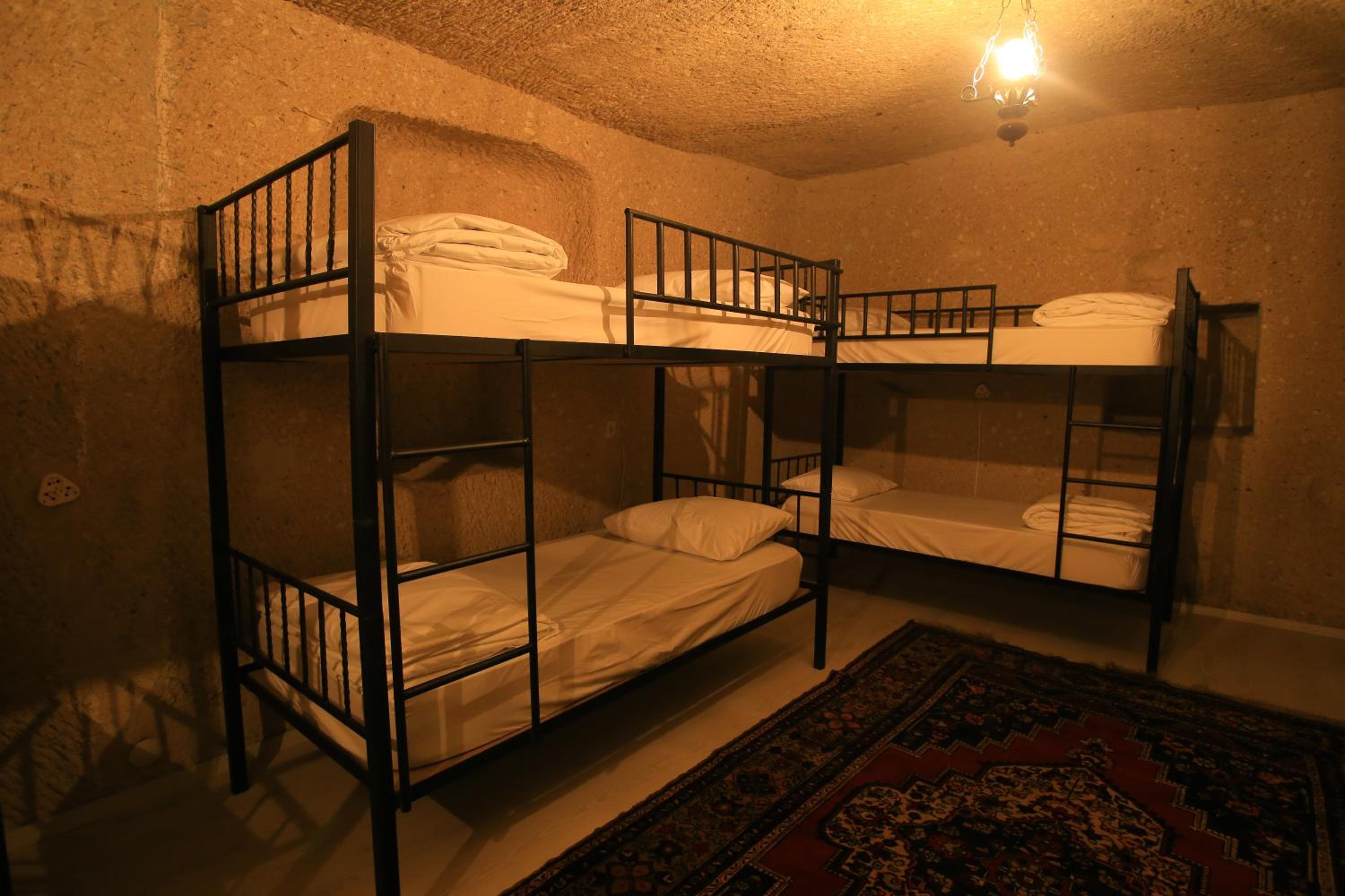 Bunk Bed in Mixed Dormitory Room photo 3